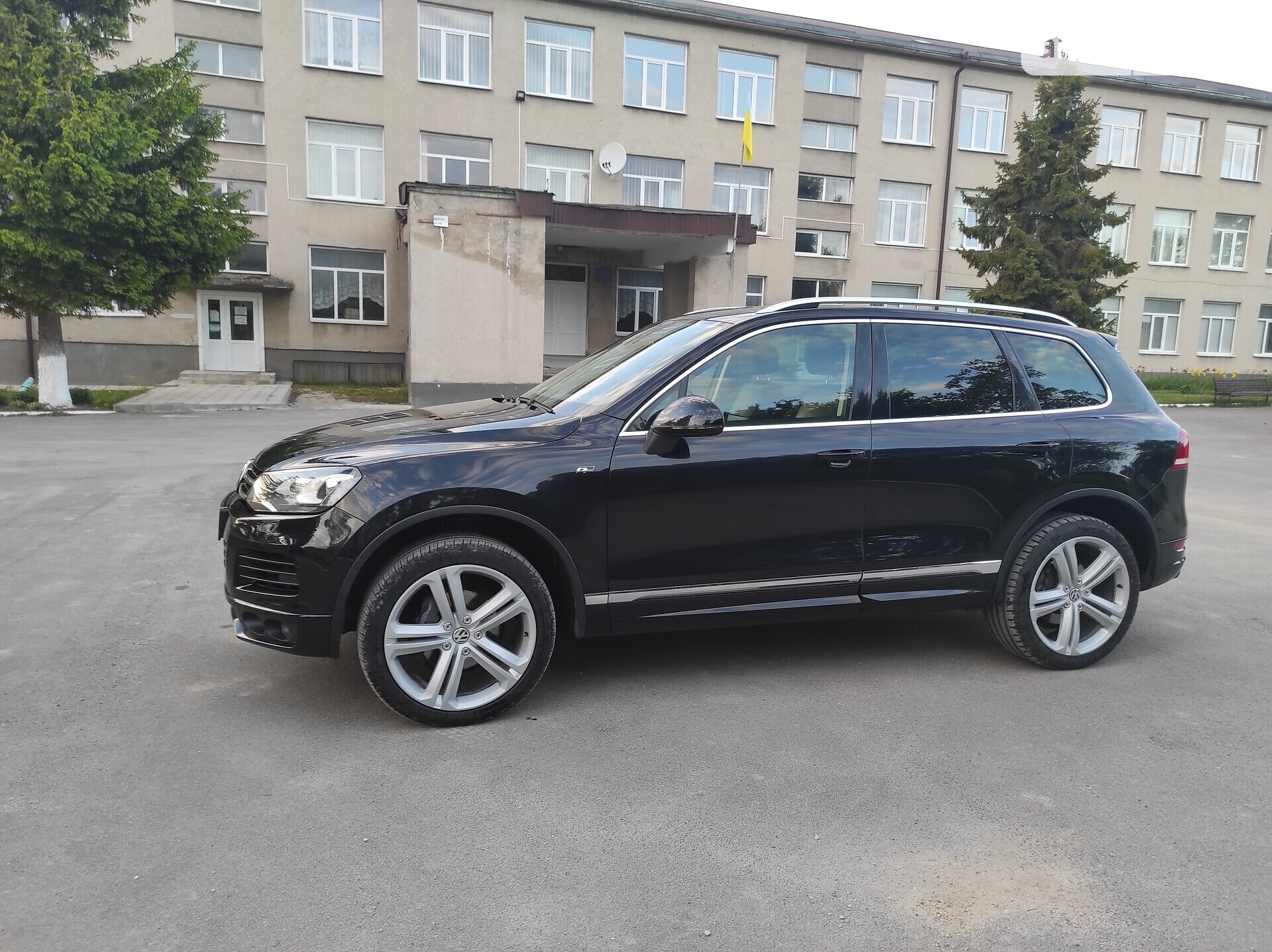 VOLKSWAGEN TOUAREG 2012