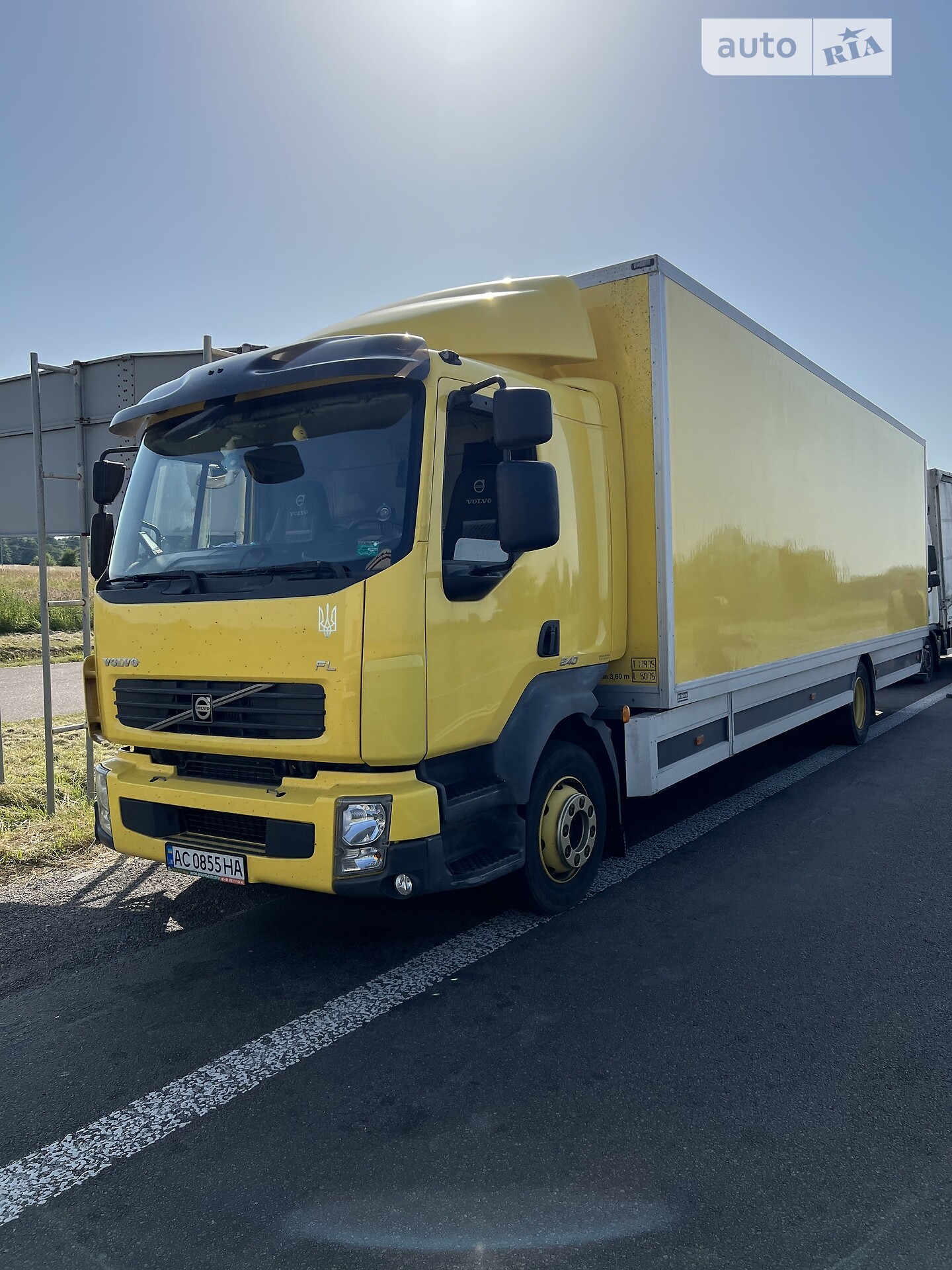 VOLVO FL 240 2011