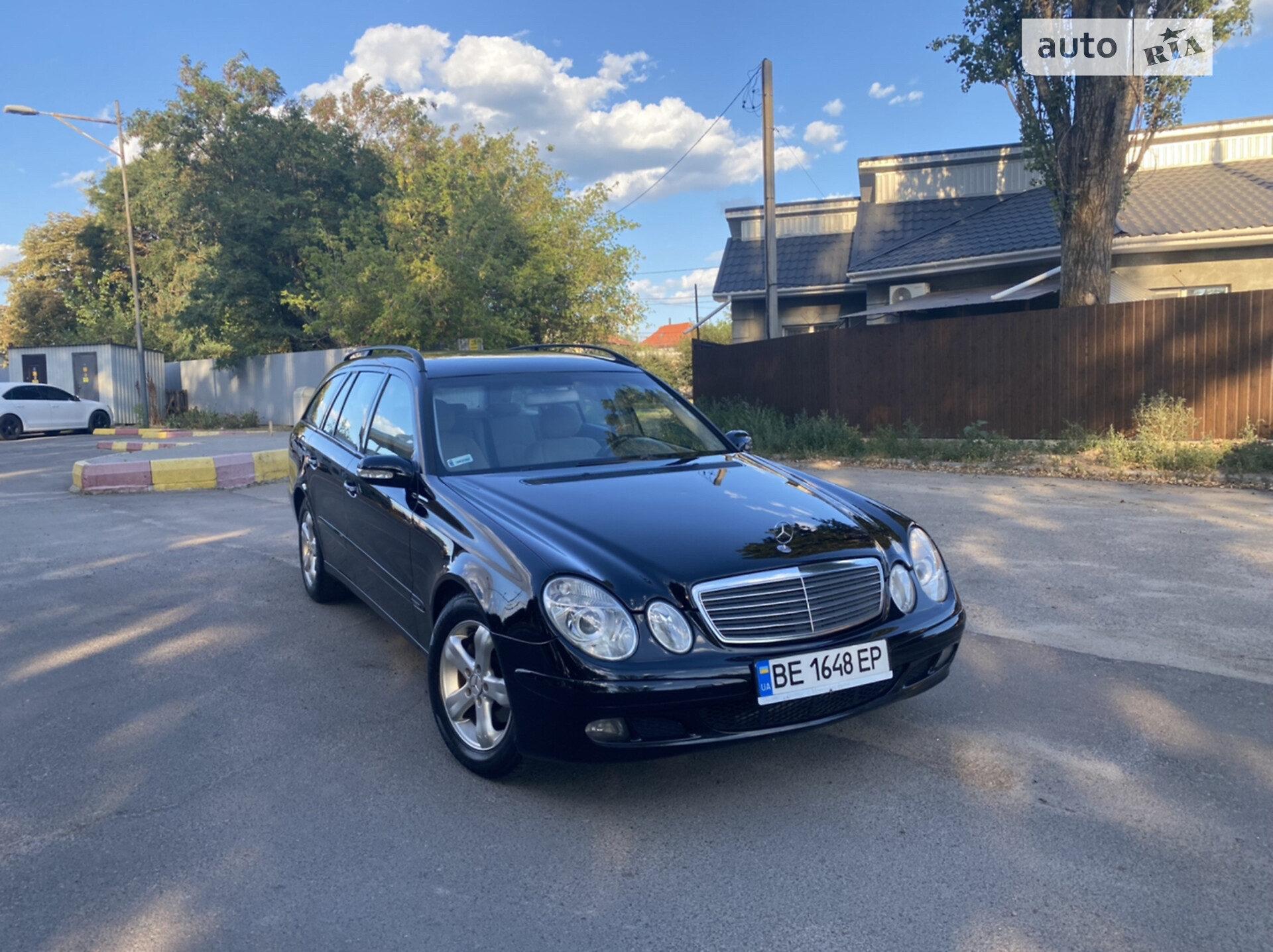 MERCEDES-BENZ E 270 2004