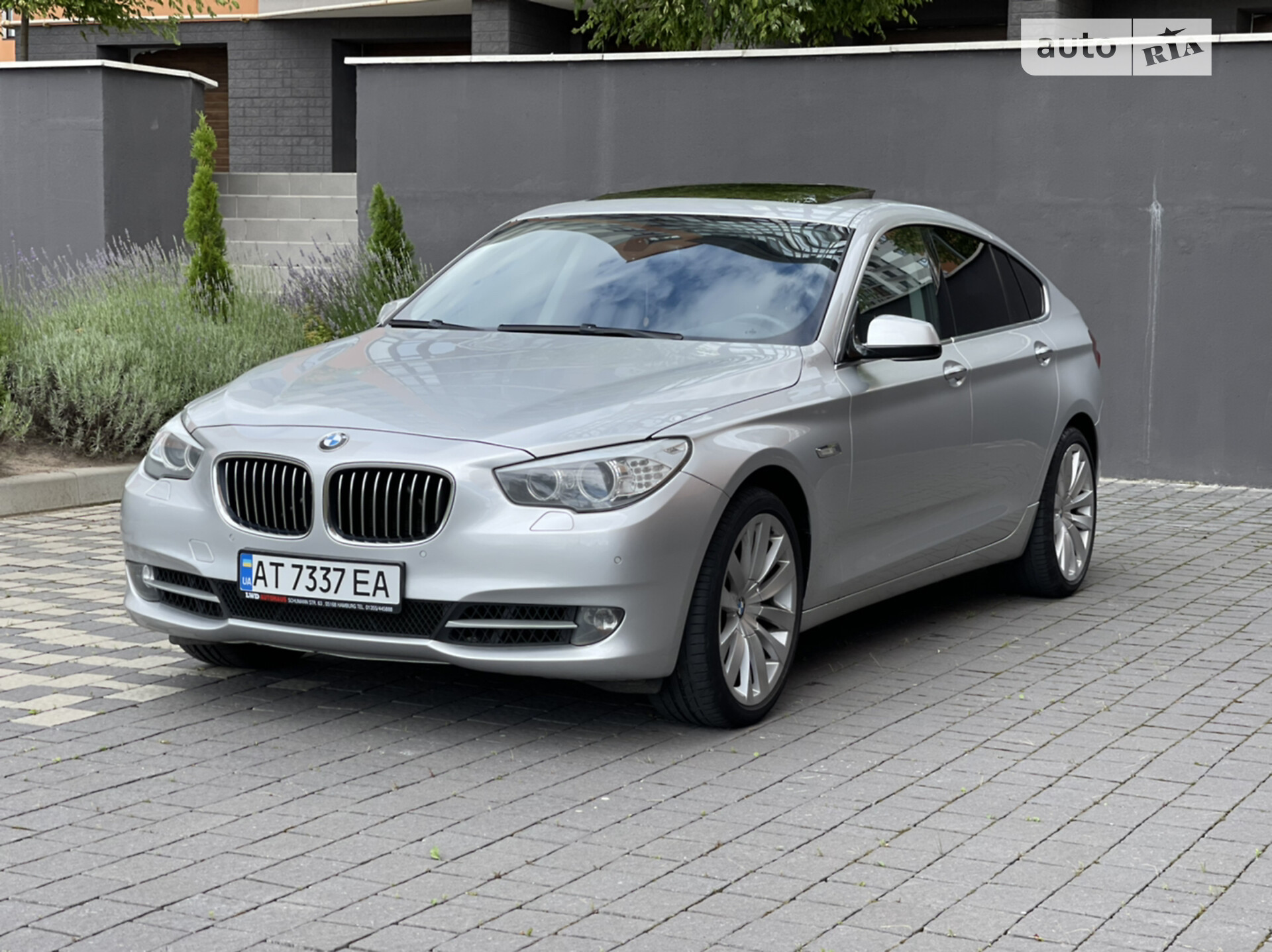Головне фото звіту автомобіля BMW 530D 2010