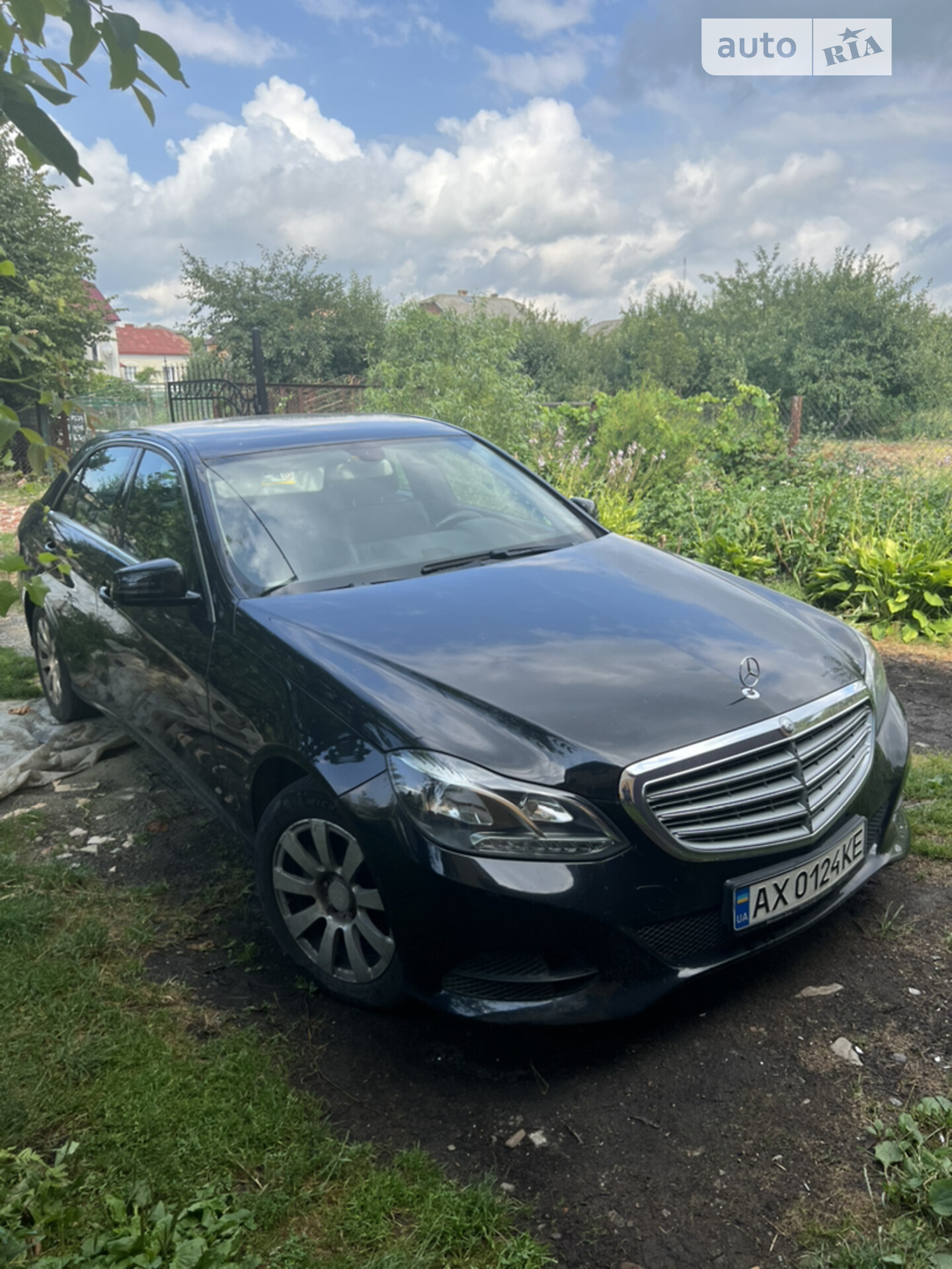 MERCEDES-BENZ E 200 2014