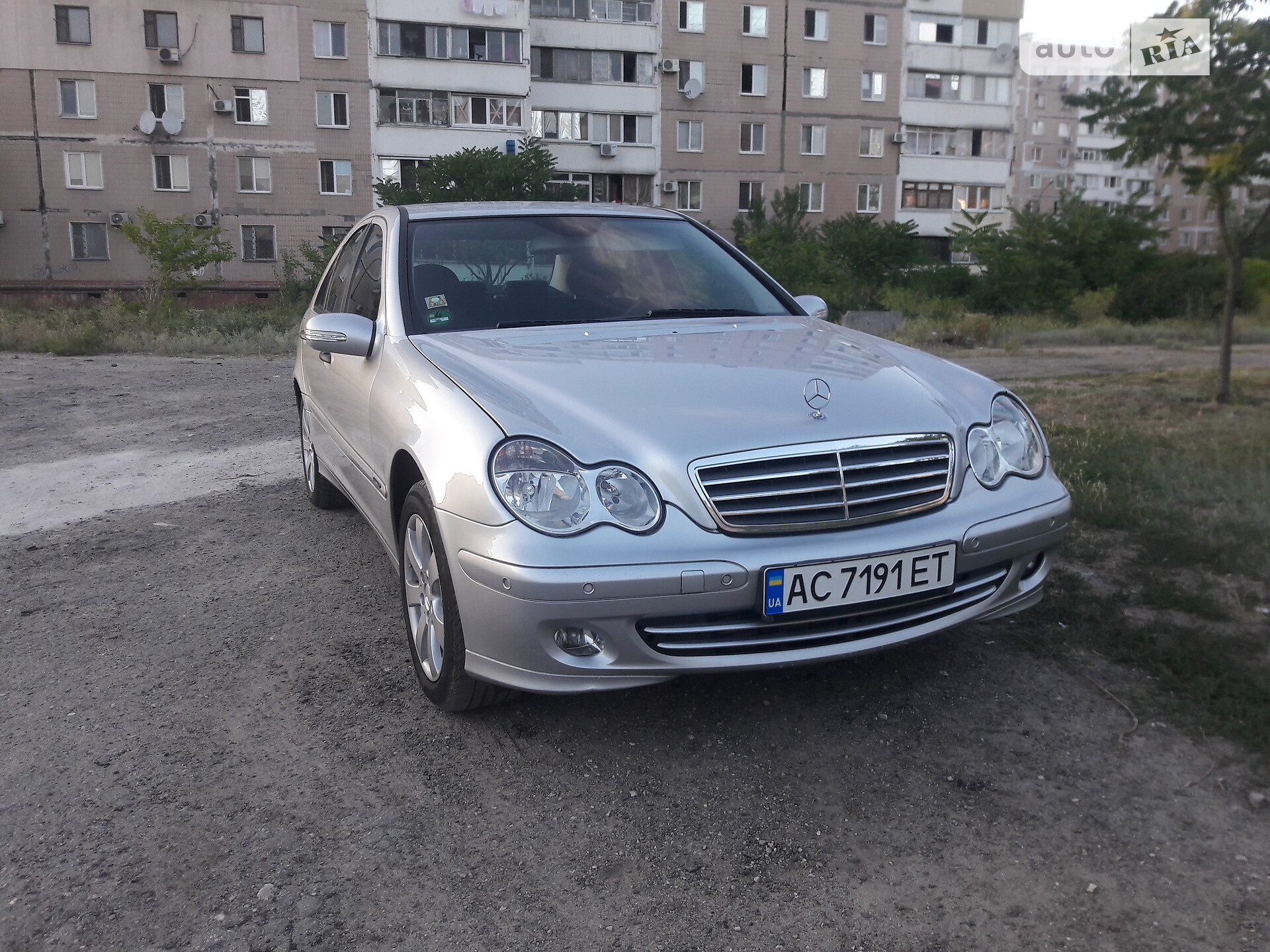 MERCEDES-BENZ C 180 2005