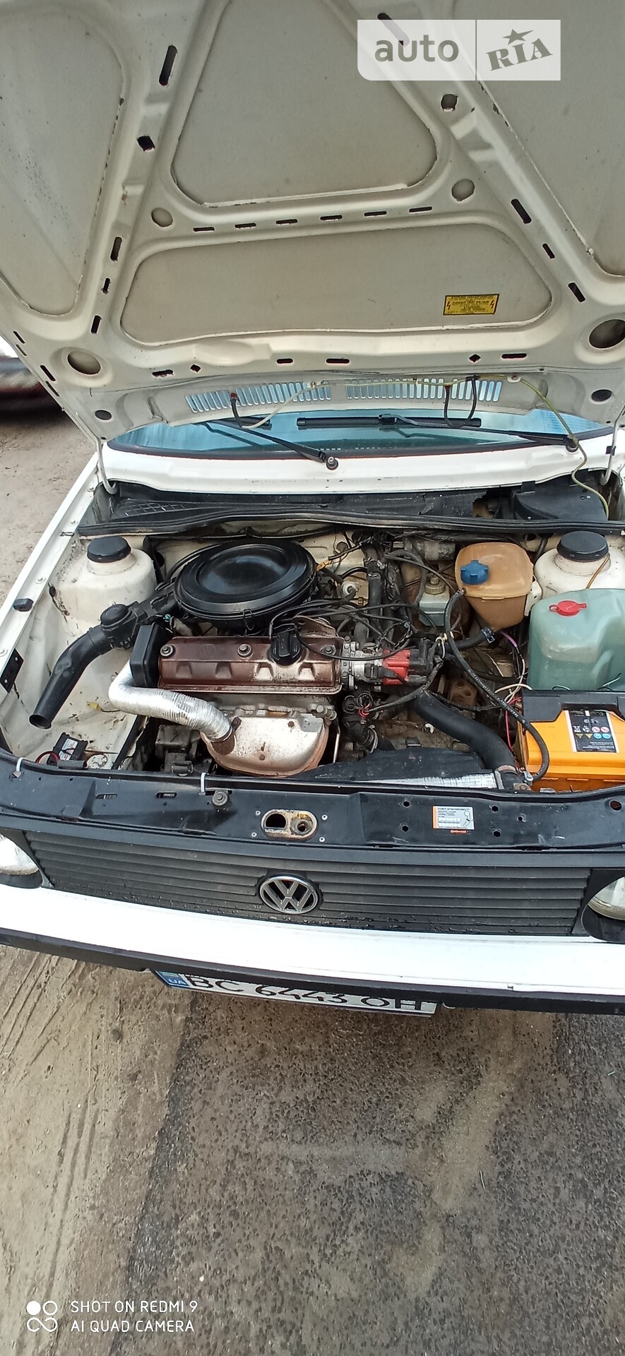 MERCEDES-BENZ 200 1985