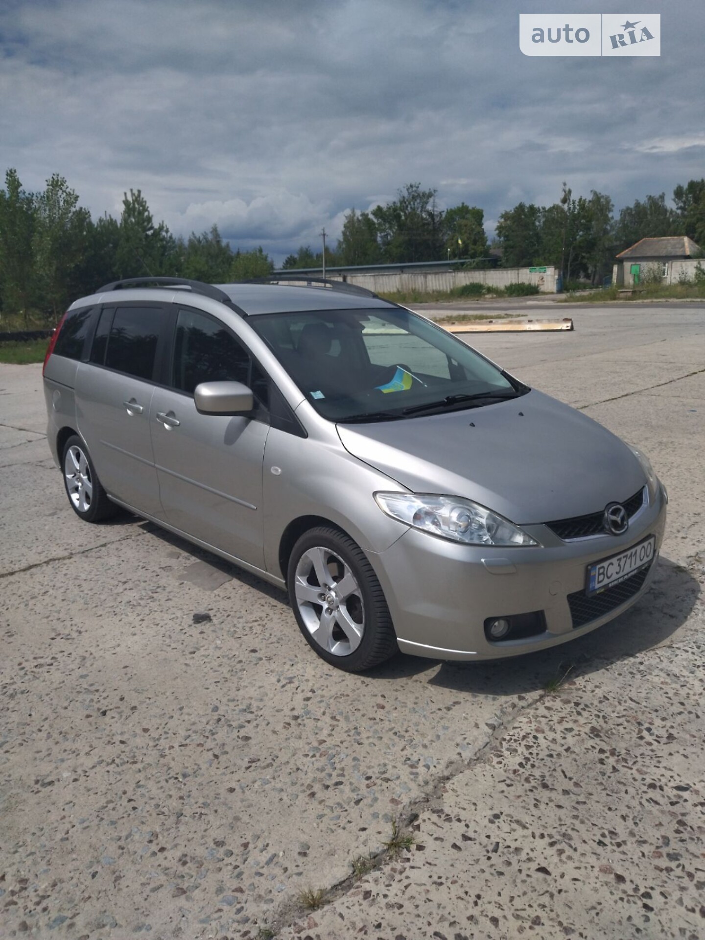 Головне фото звіту автомобіля MAZDA 5 2006