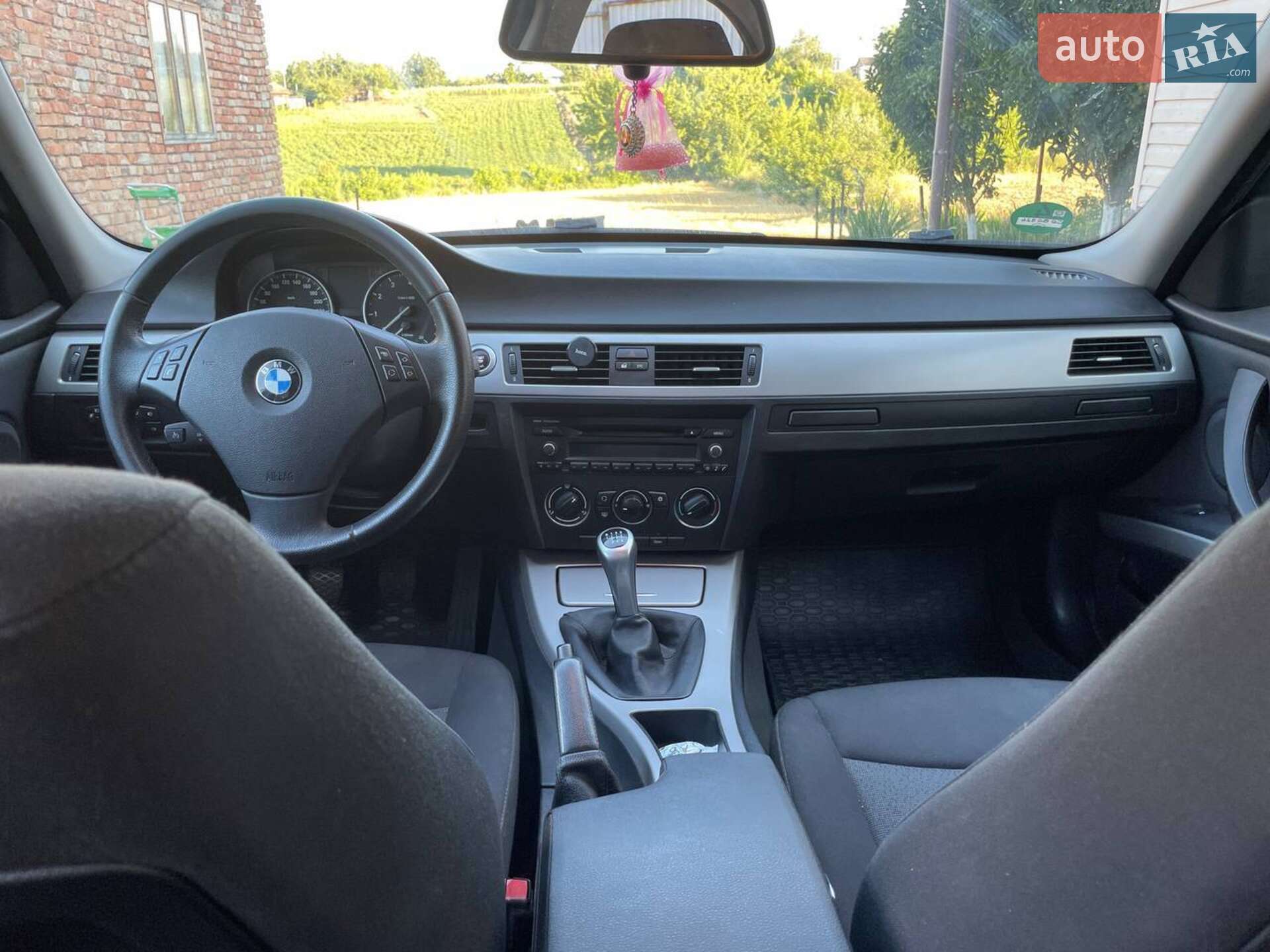 BMW 320I 2008