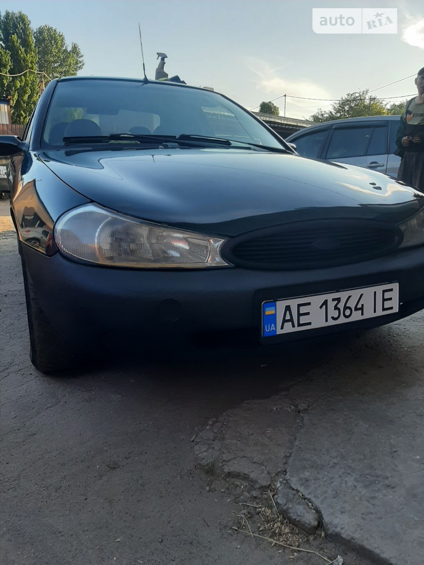 Головне фото звіту автомобіля FORD MONDEO 1998