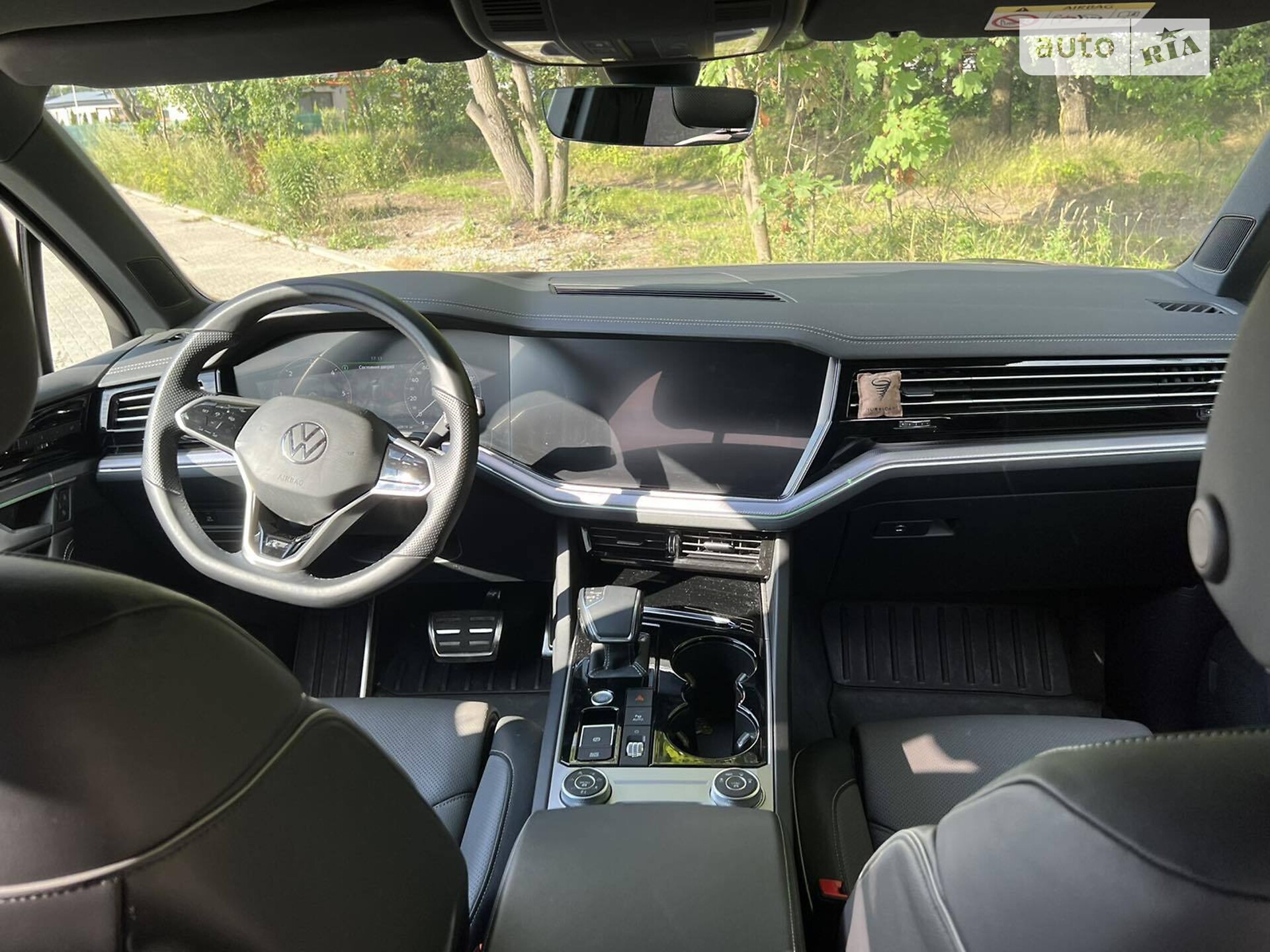 VOLKSWAGEN TOUAREG 2020