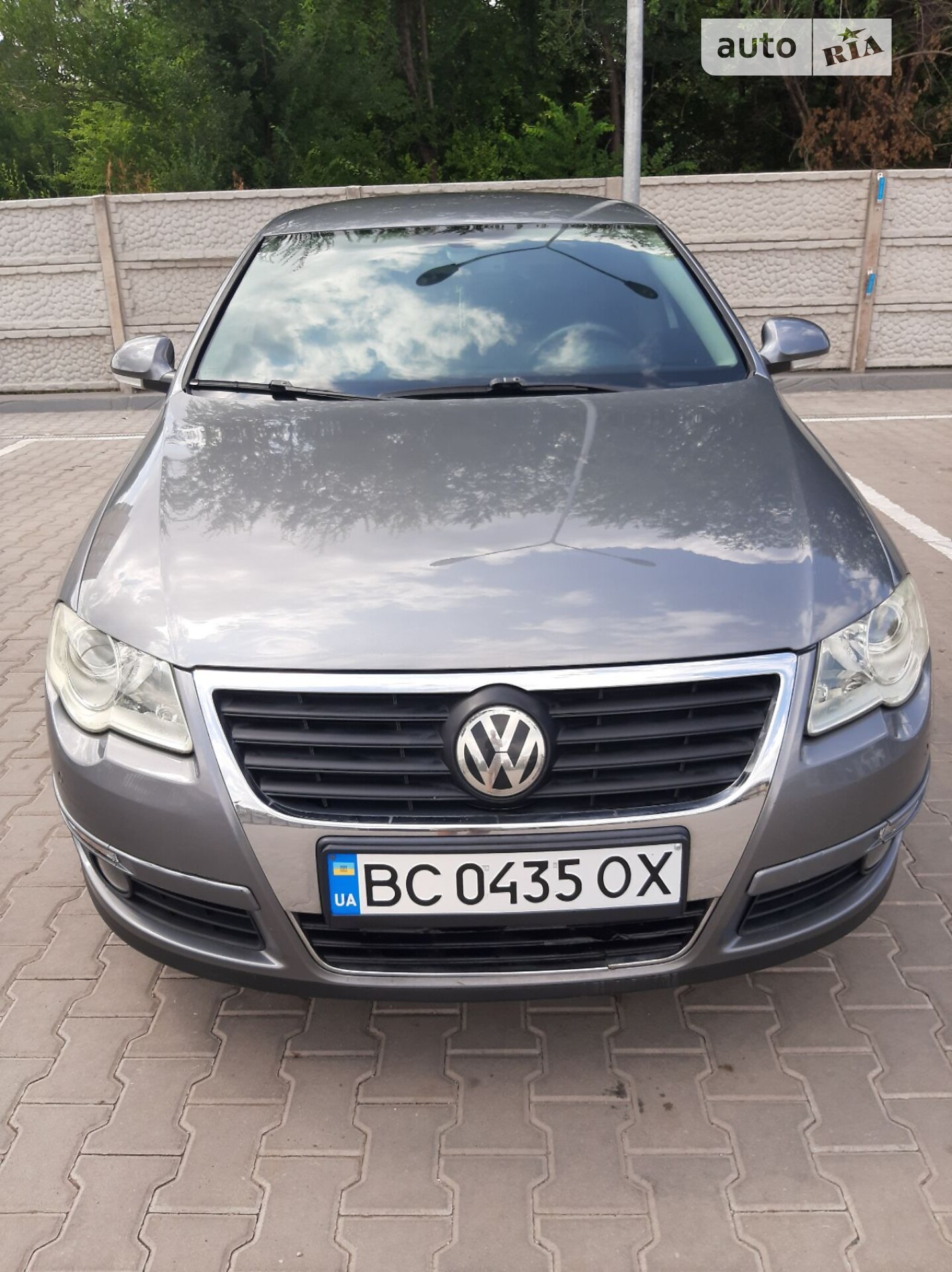 VOLKSWAGEN PASSAT 2005
