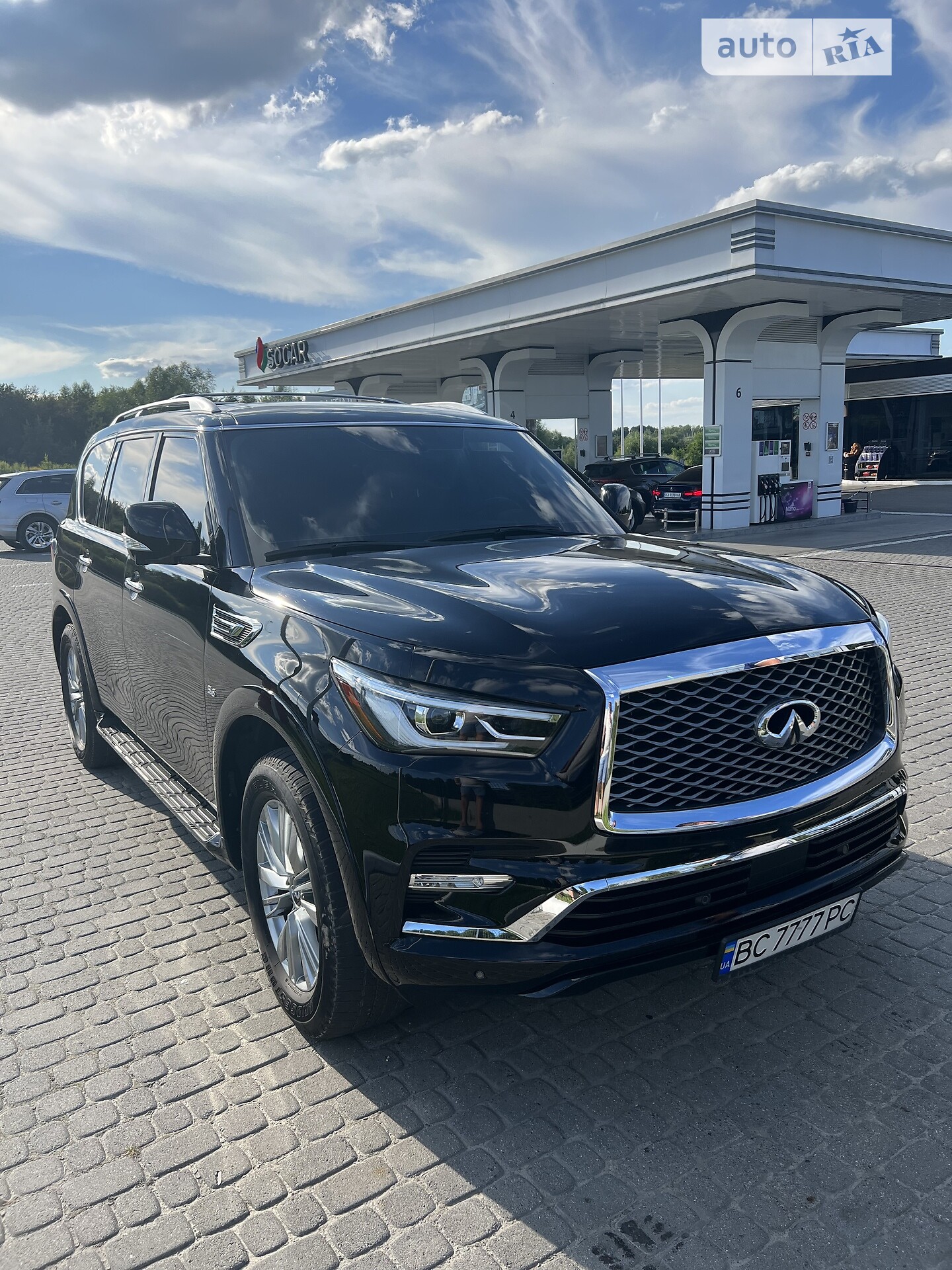 INFINITI QX80 2018