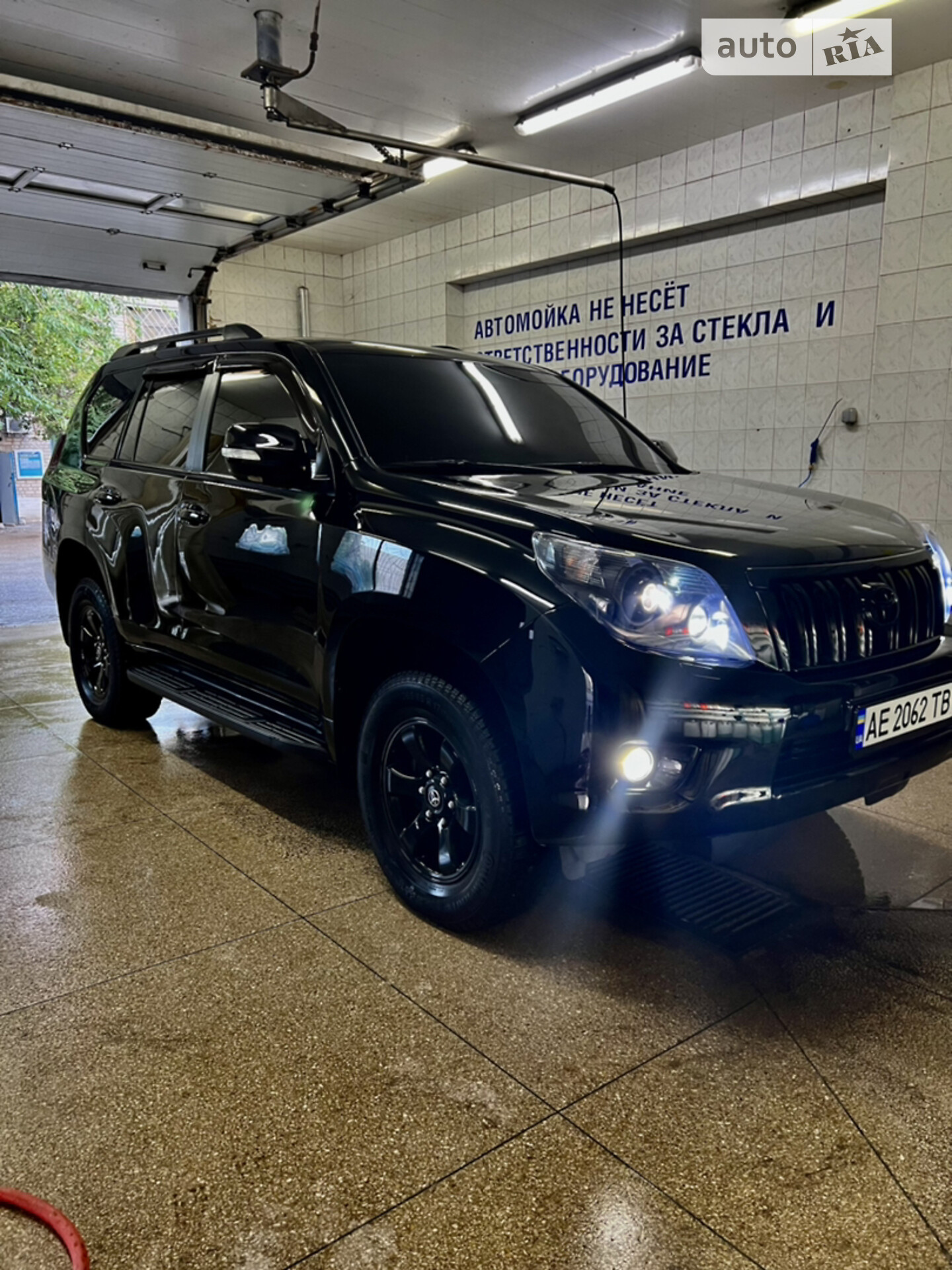 TOYOTA LAND CRUISER 150 2010