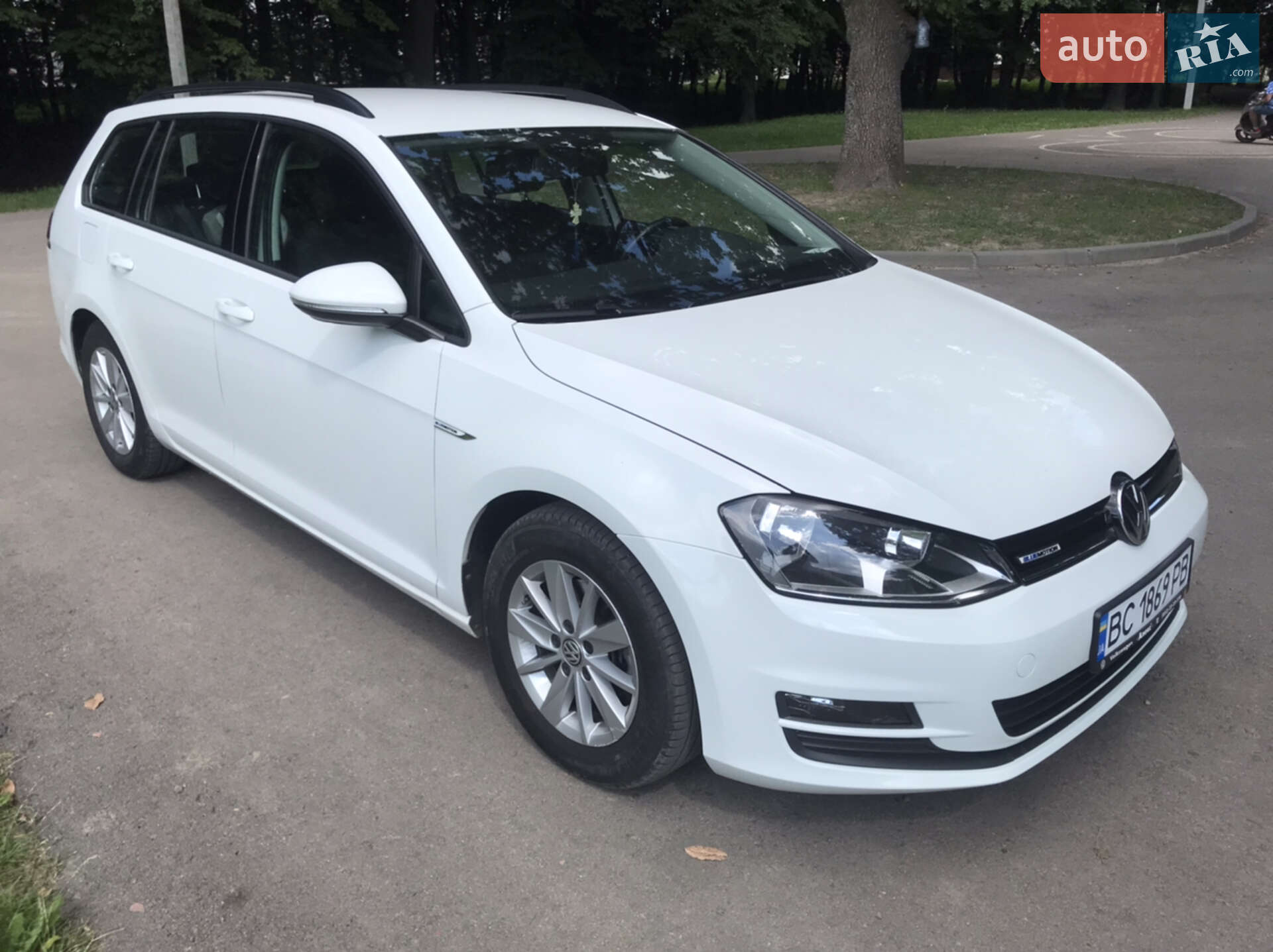 VOLKSWAGEN GOLF 2014