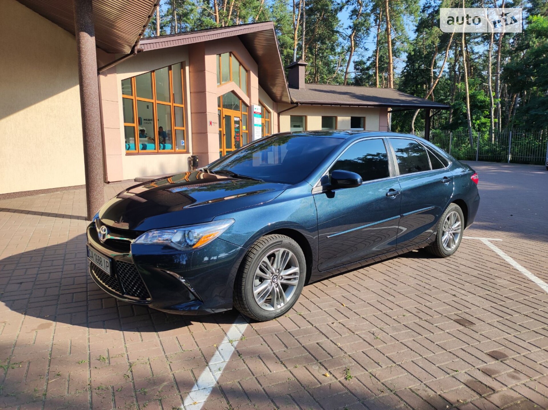 TOYOTA CAMRY 2017