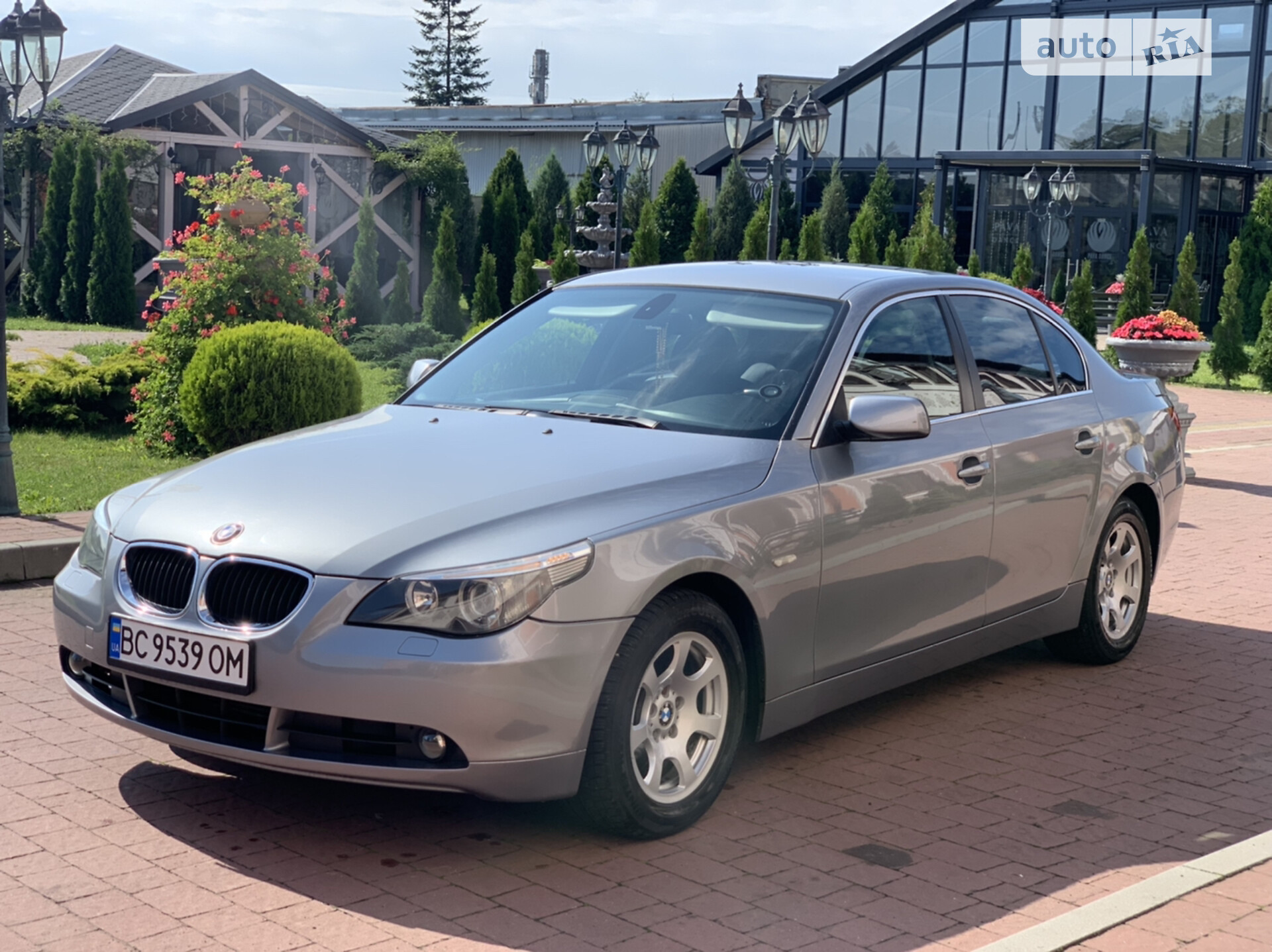 BMW 525 2004