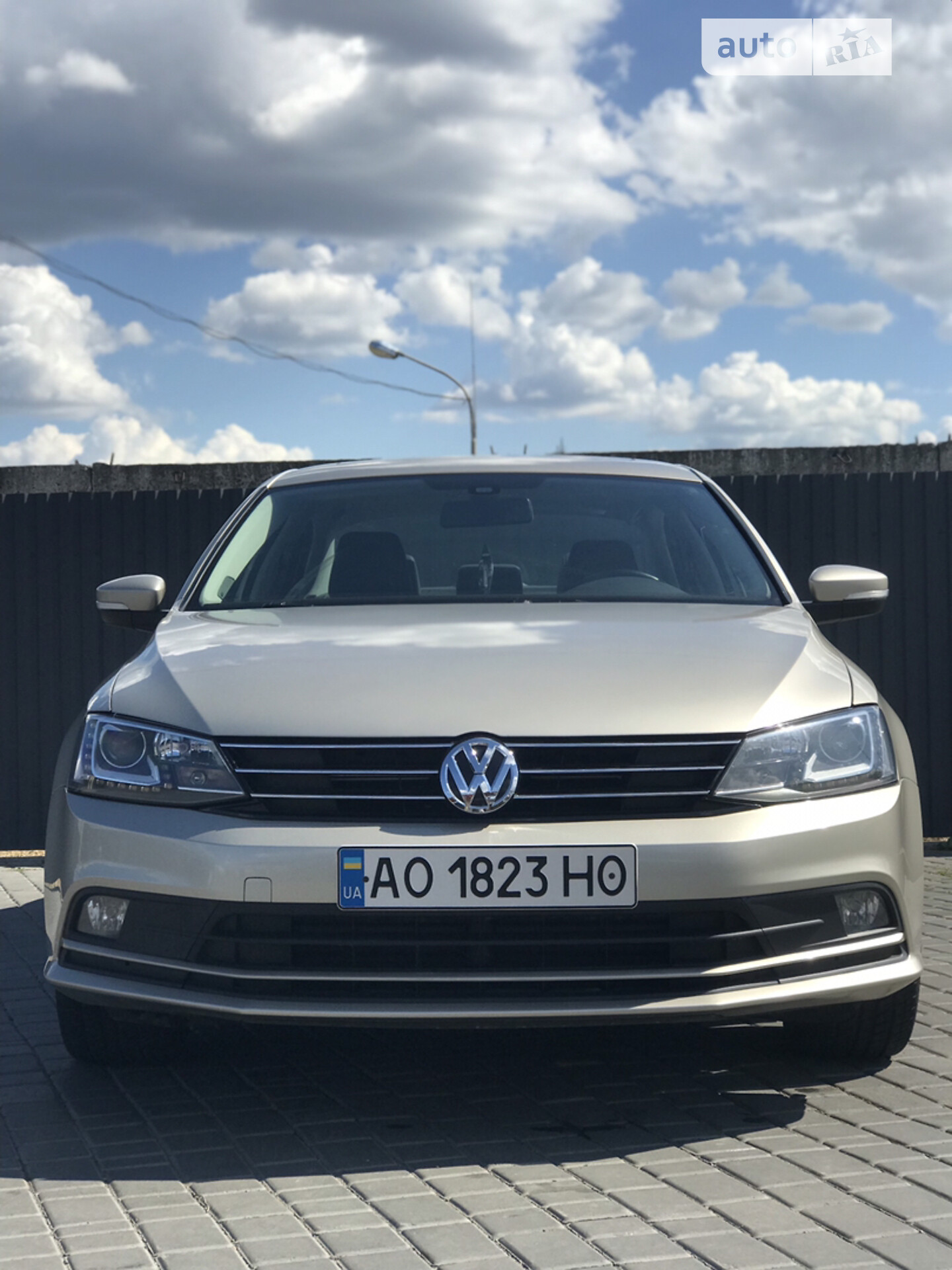 VOLKSWAGEN JETTA 2015