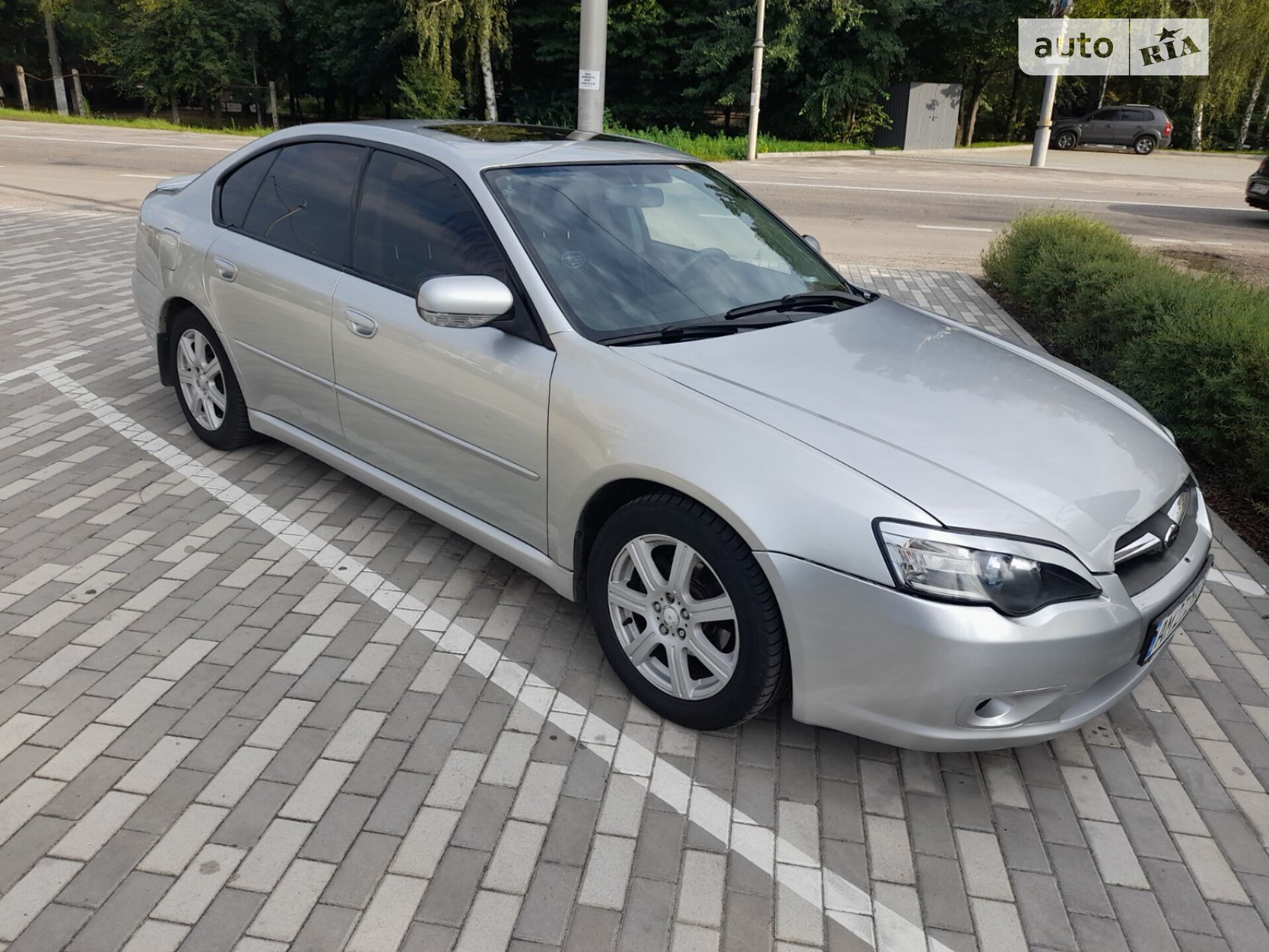 SUBARU LEGACY 2004