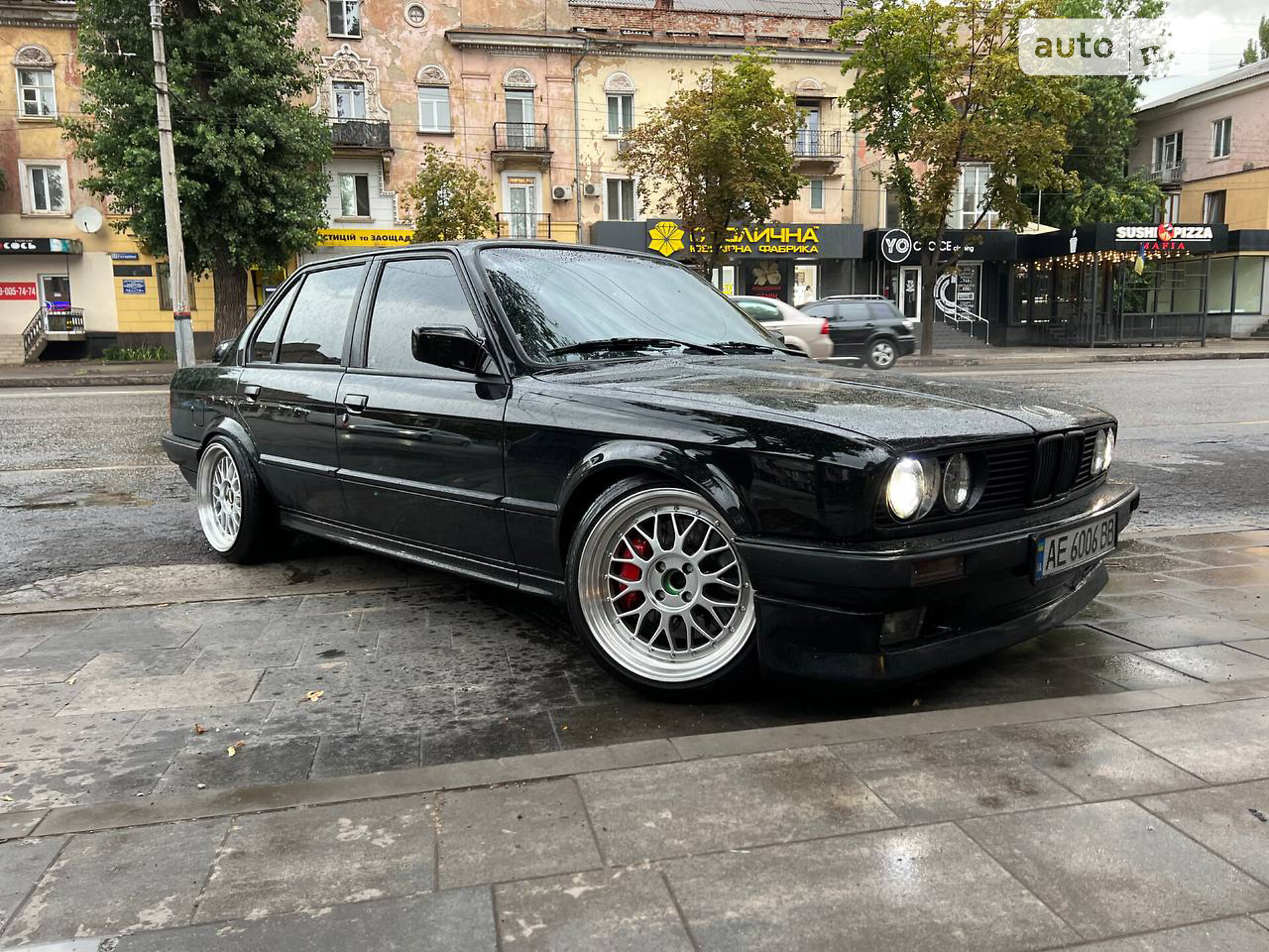 BMW 320I