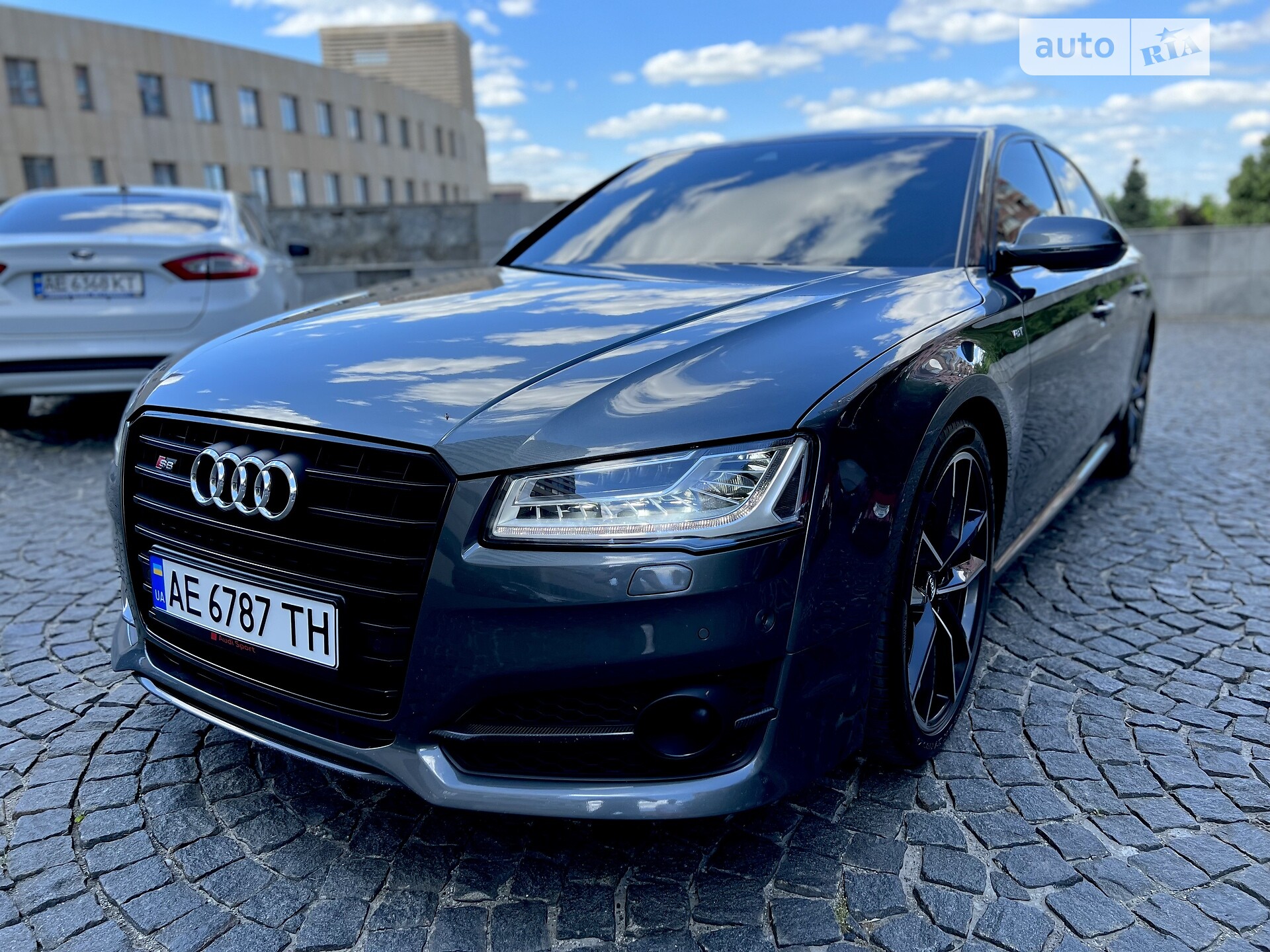 AUDI S8 2017