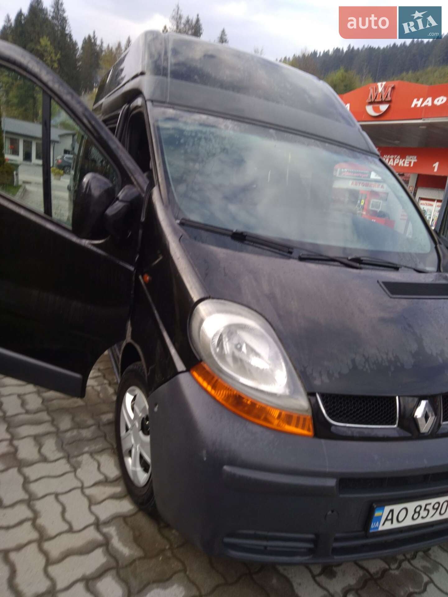 RENAULT TRAFIC 2006
