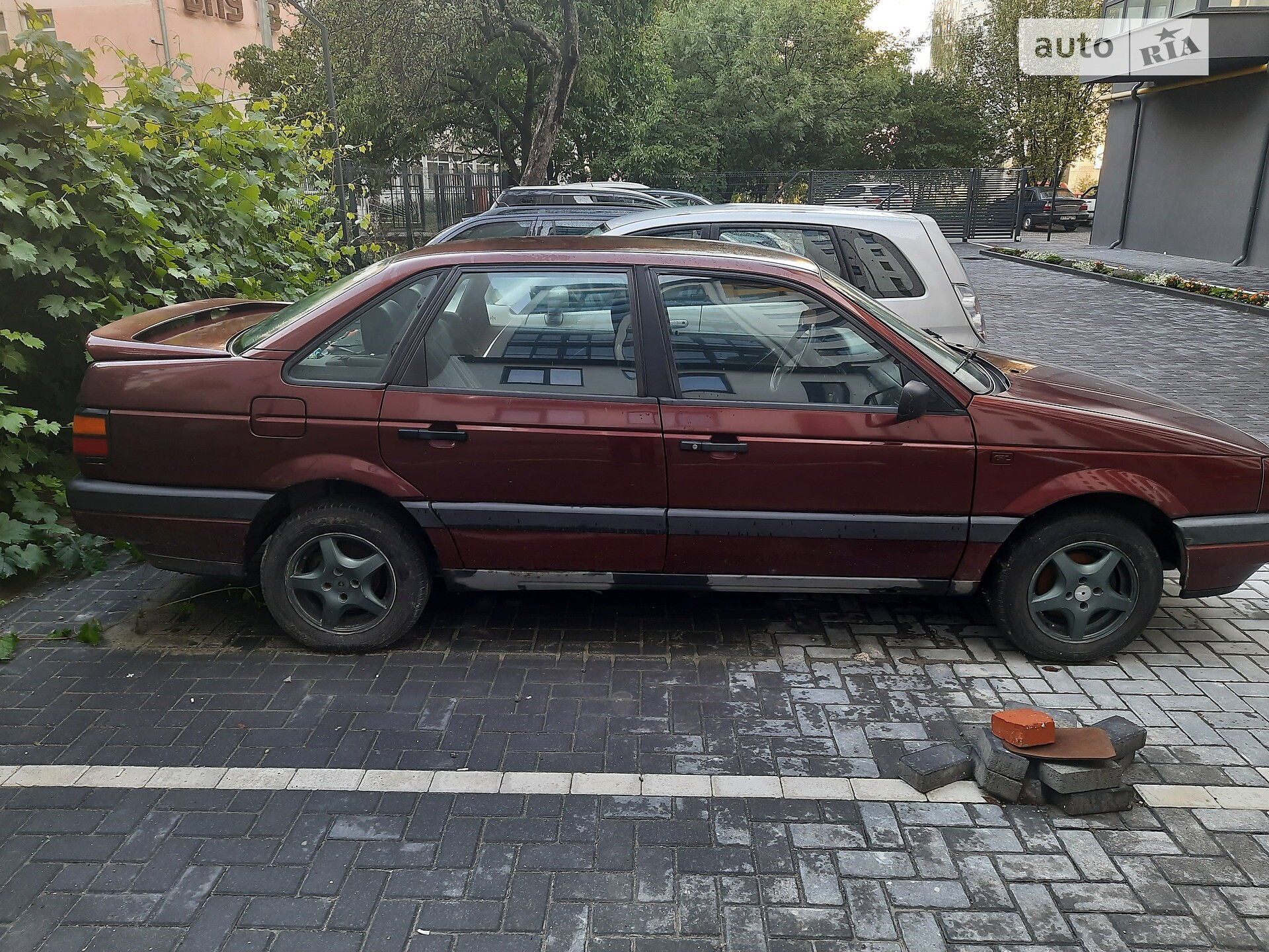 VOLKSWAGEN PASSAT 1992