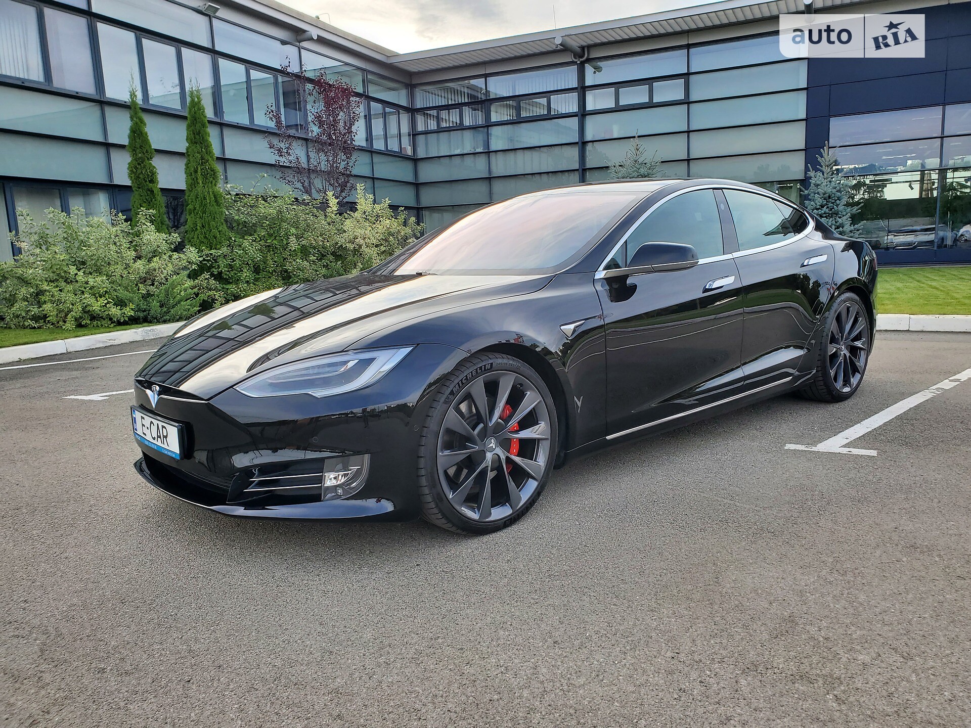 TESLA MODEL S 2020