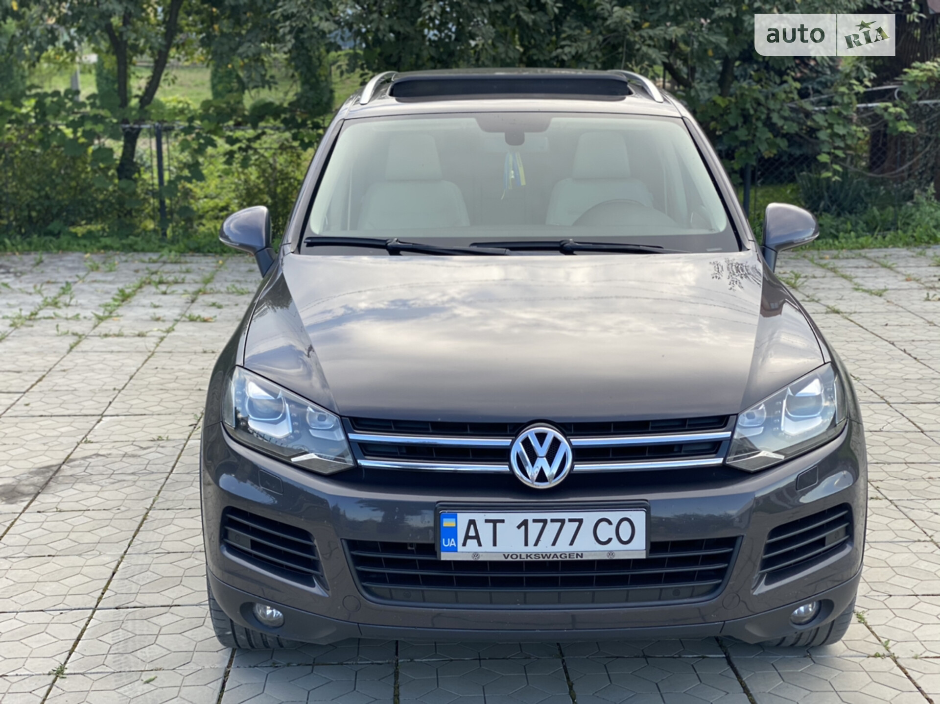 VOLKSWAGEN TOUAREG 2012