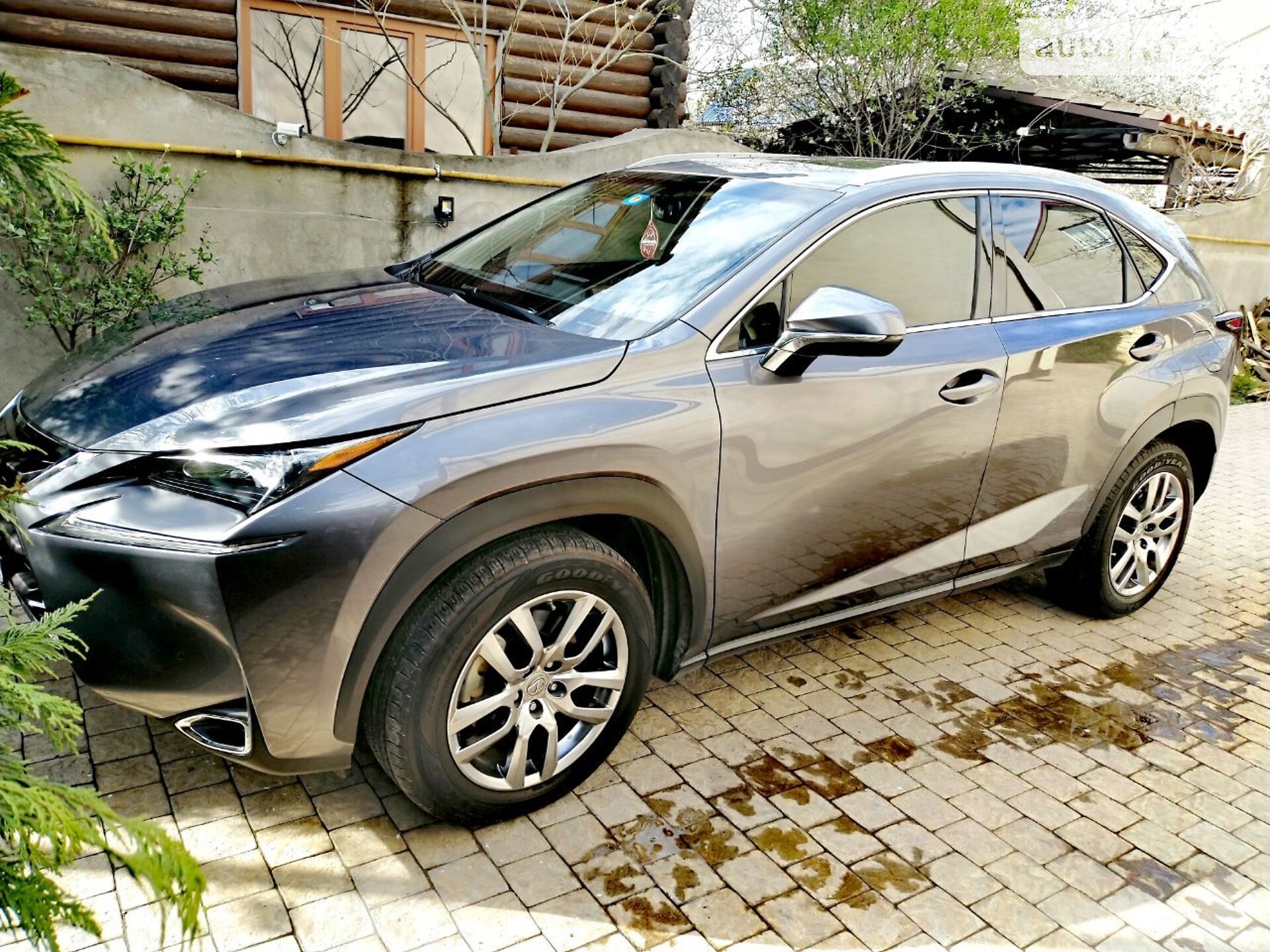 LEXUS NX 200T 2015