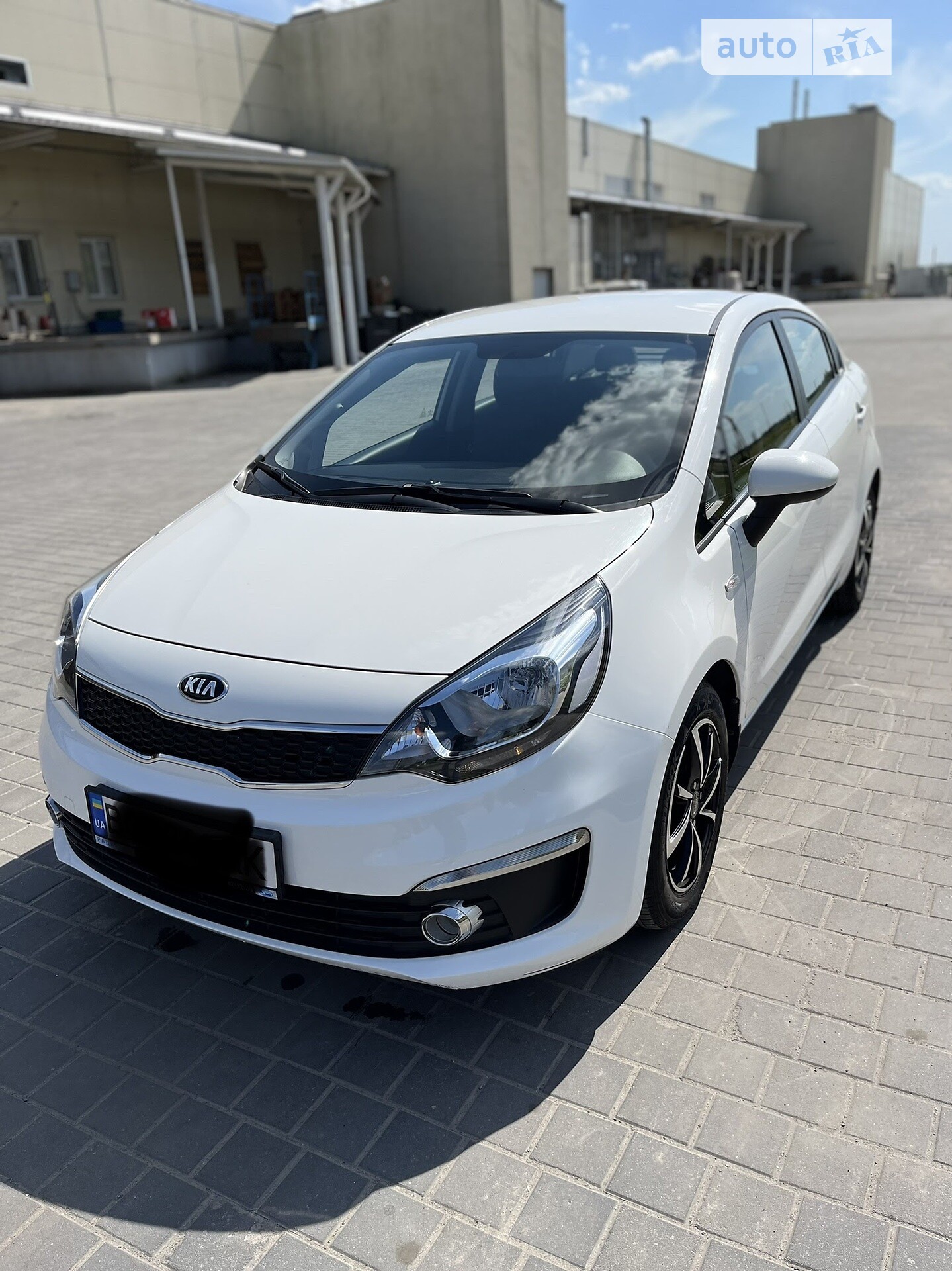 KIA RIO 2015