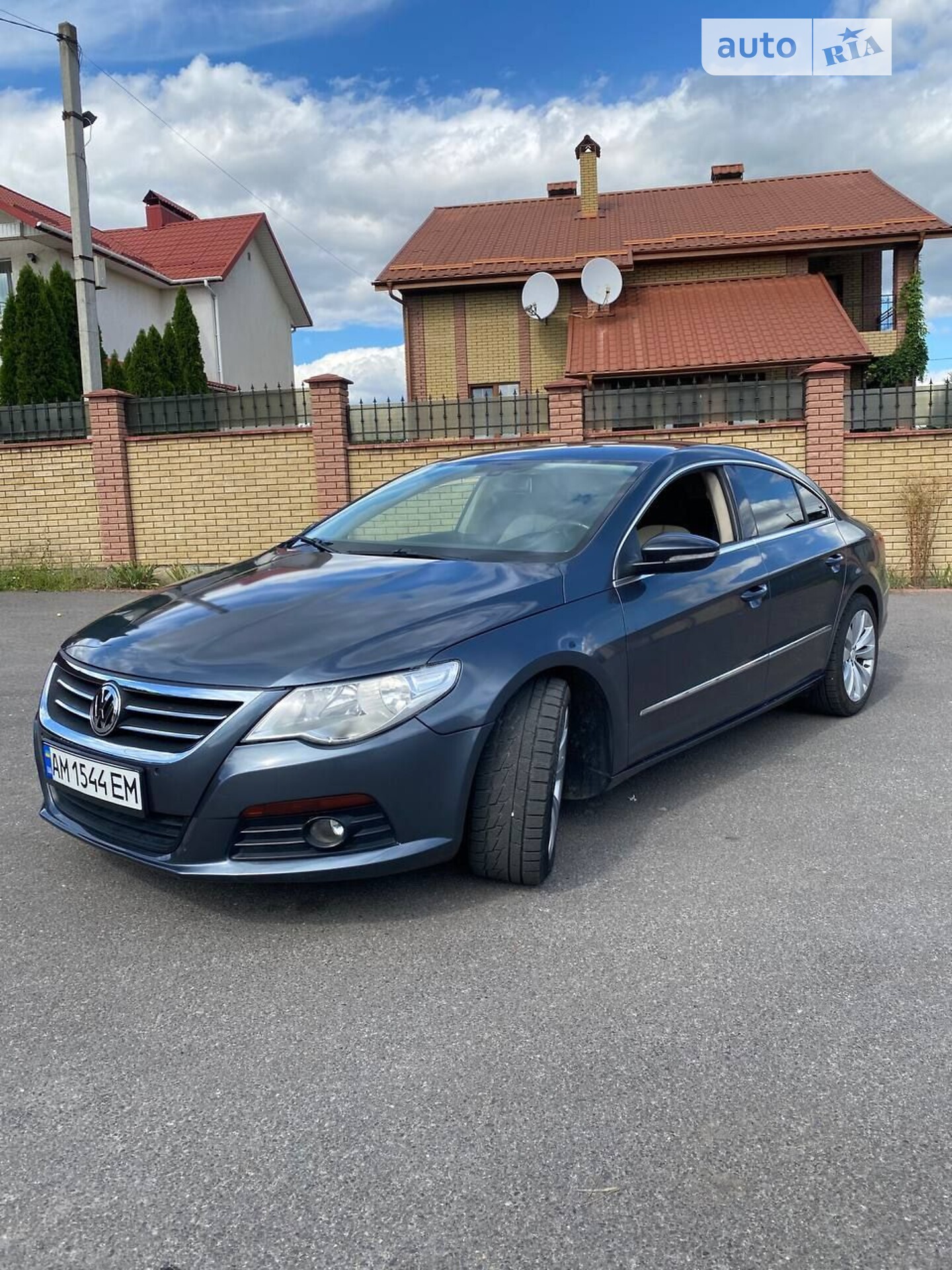 VOLKSWAGEN PASSAT CC 2010