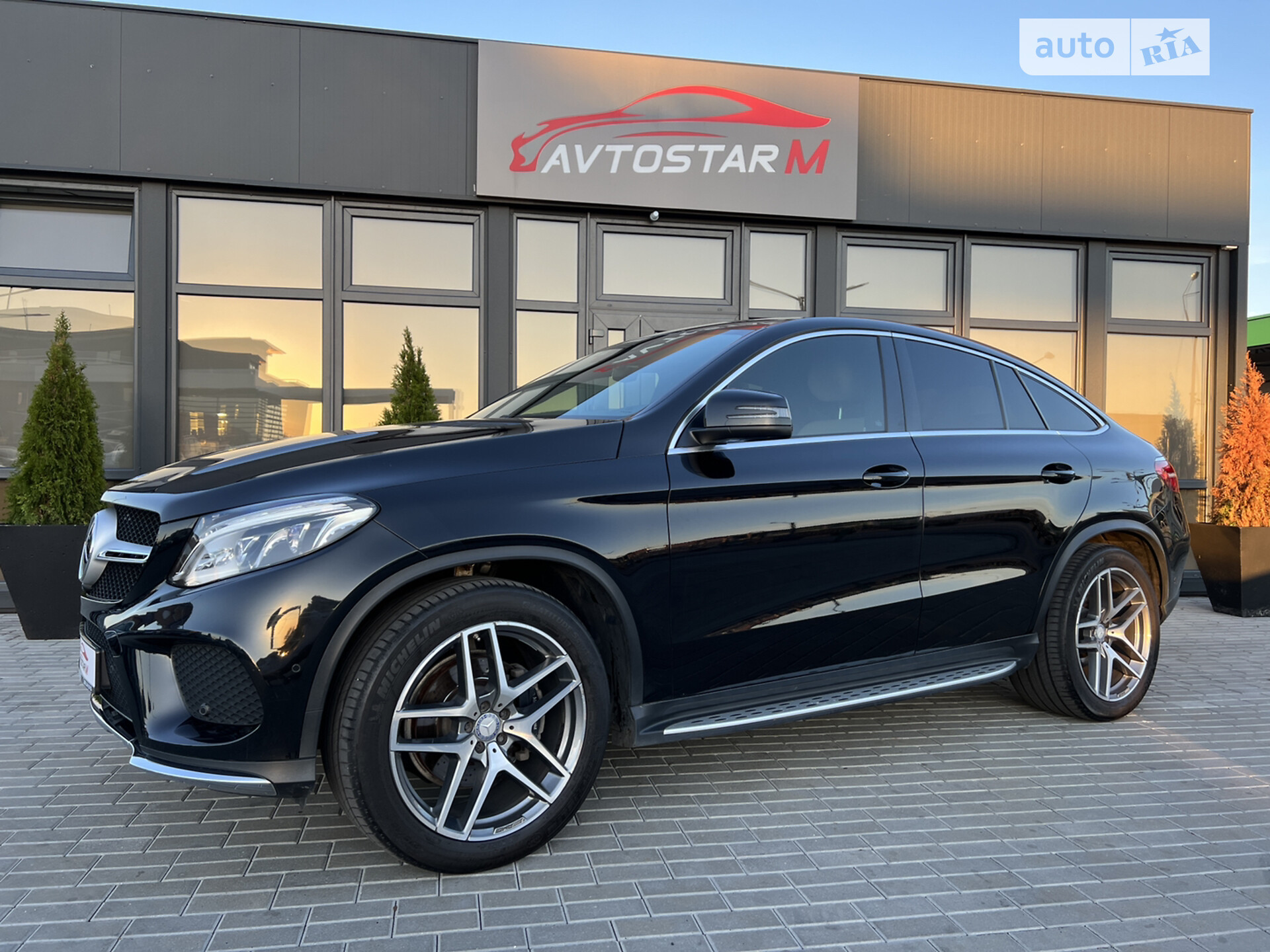 MERCEDES-BENZ GLE 350D 2016