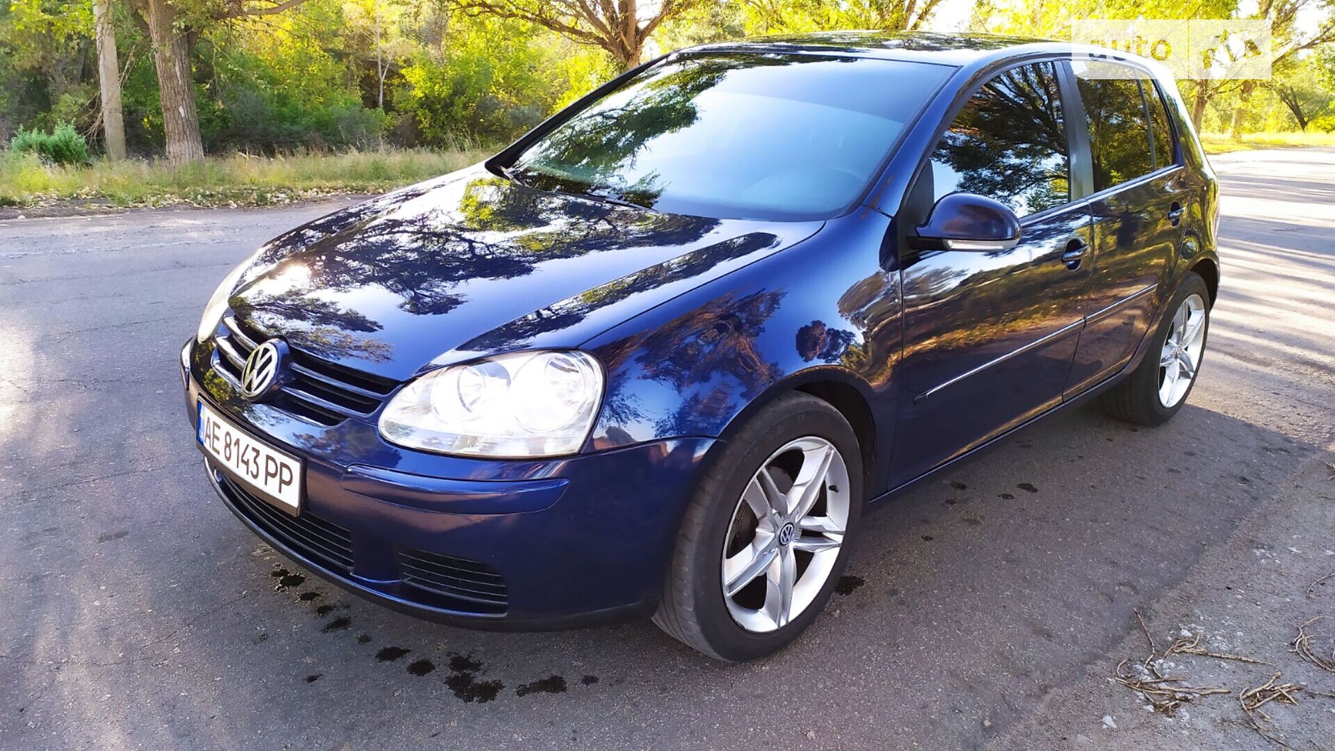 VOLKSWAGEN GOLF 2004