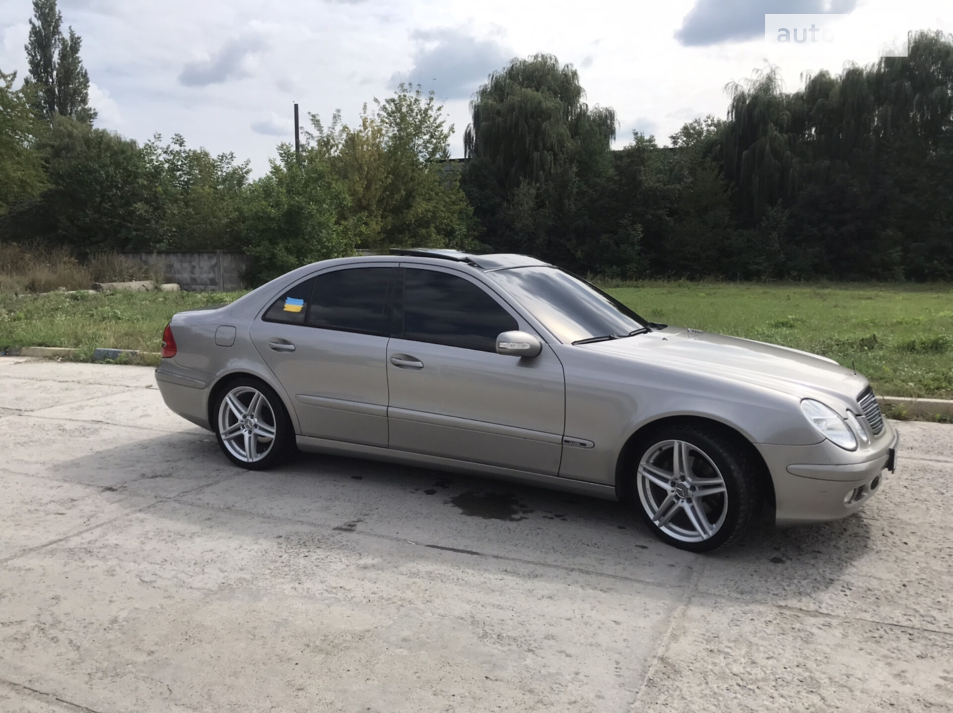 MERCEDES-BENZ E 270 CDI 2004