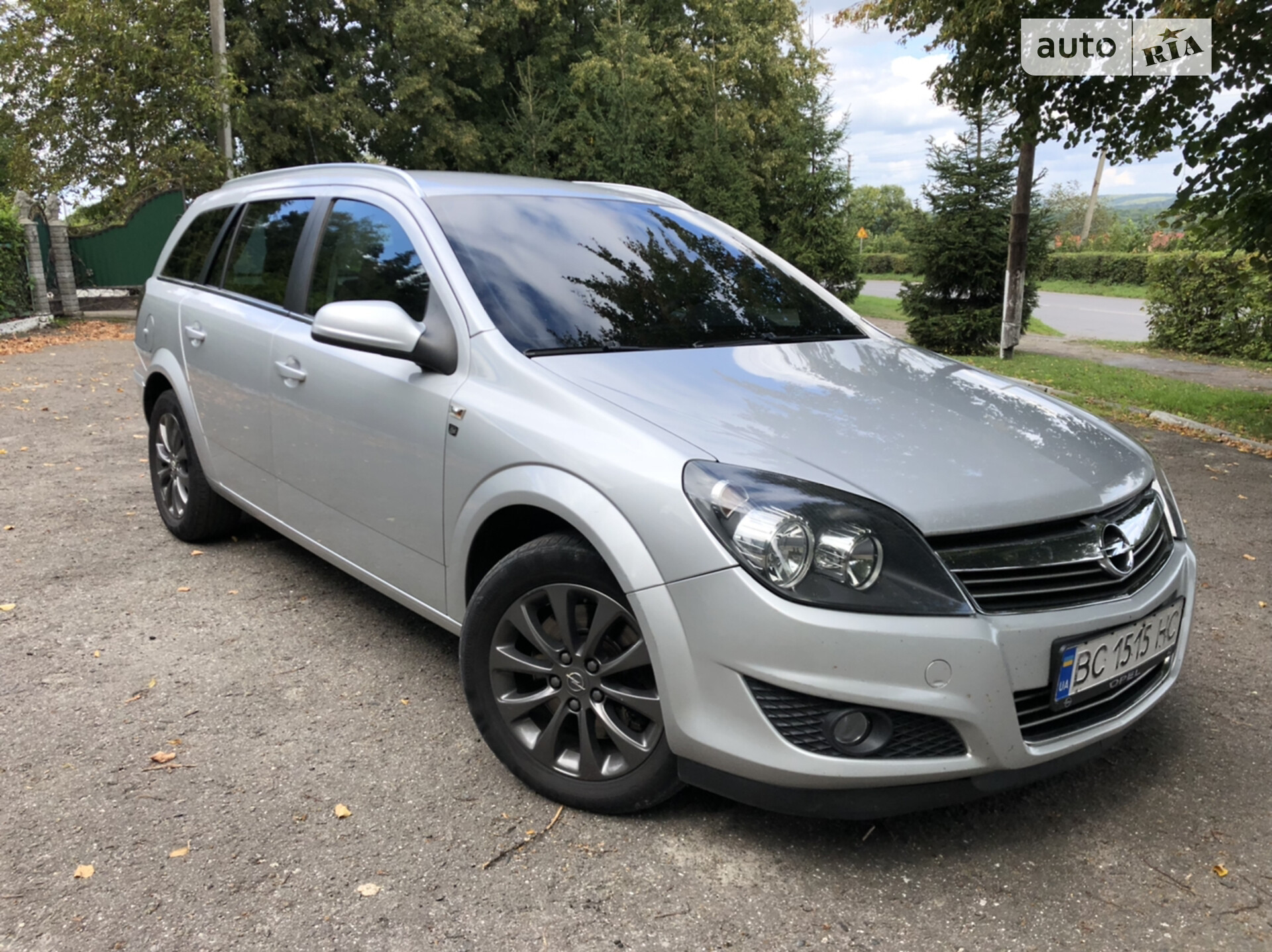 Opel Astra 111 2010