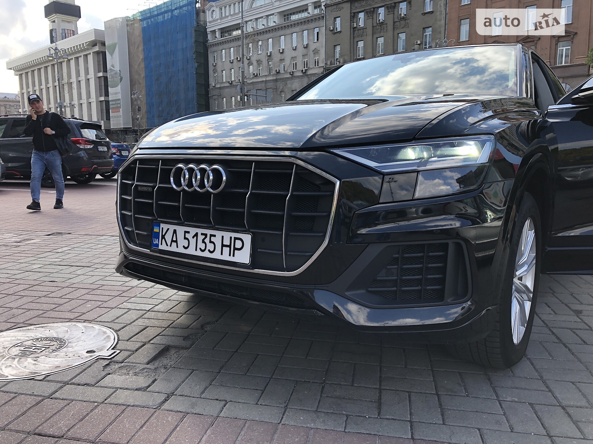 Головне фото звіту автомобіля AUDI Q8 2019