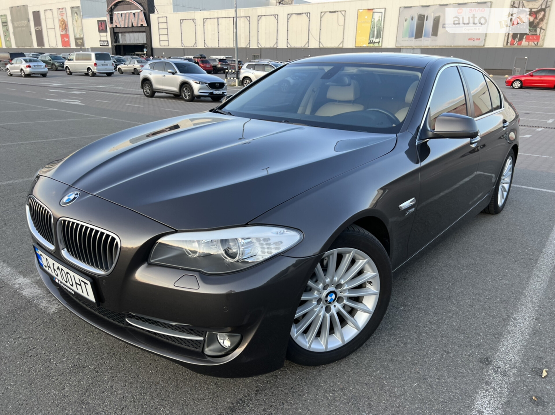 BMW 535XI 2010
