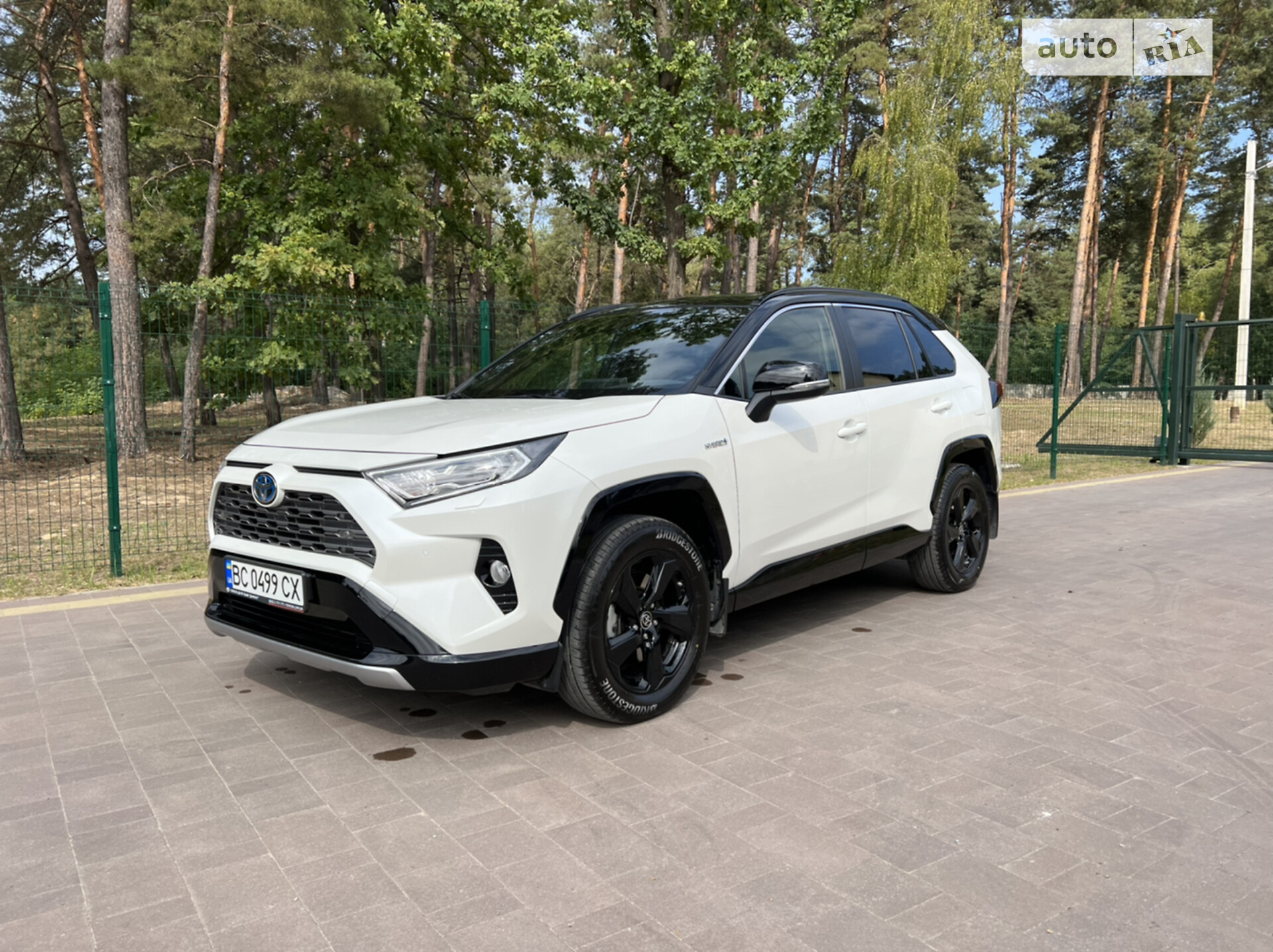 Головне фото звіту автомобіля TOYOTA RAV4 2021
