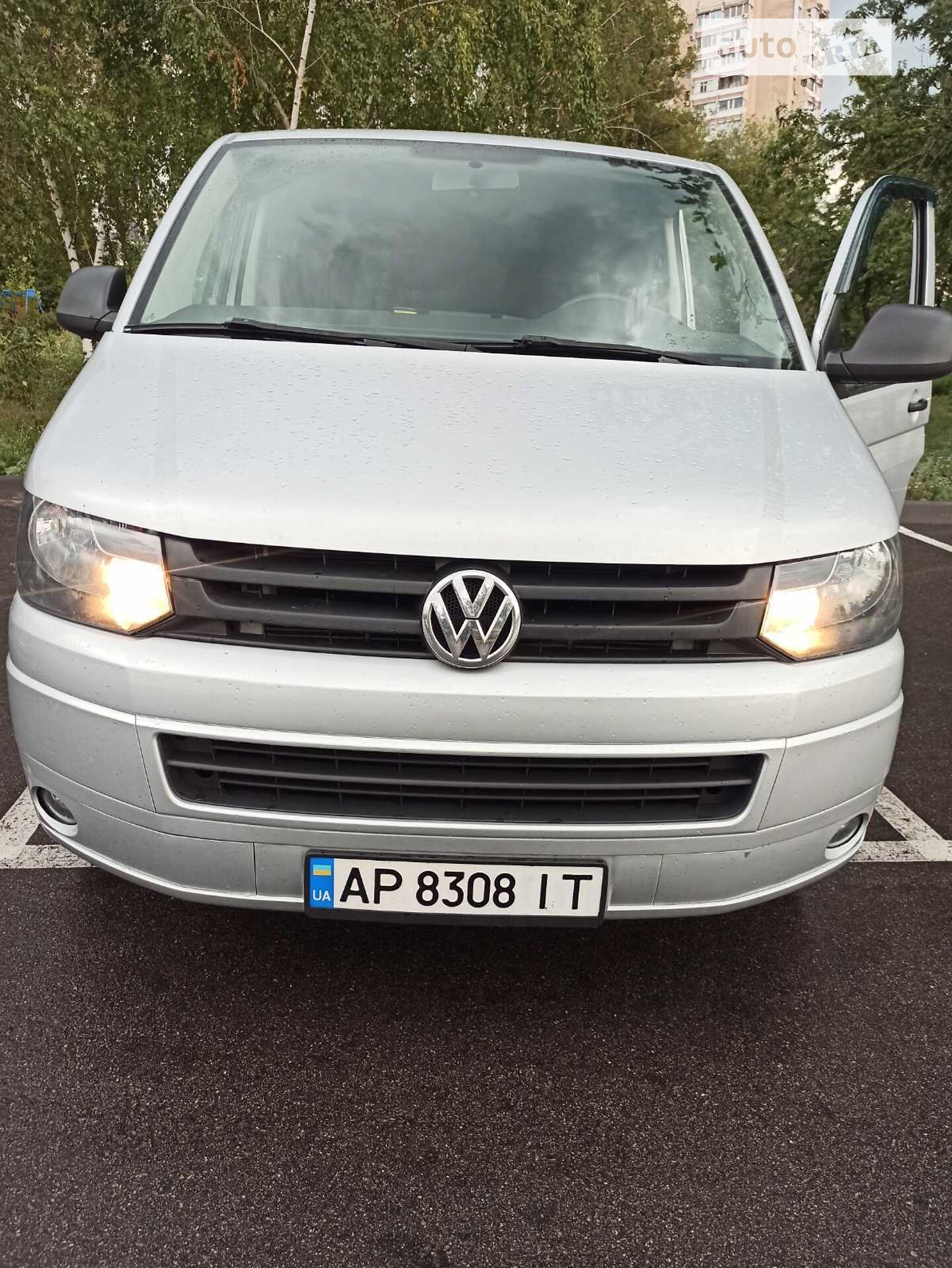 VOLKSWAGEN TRANSPORTER 2014