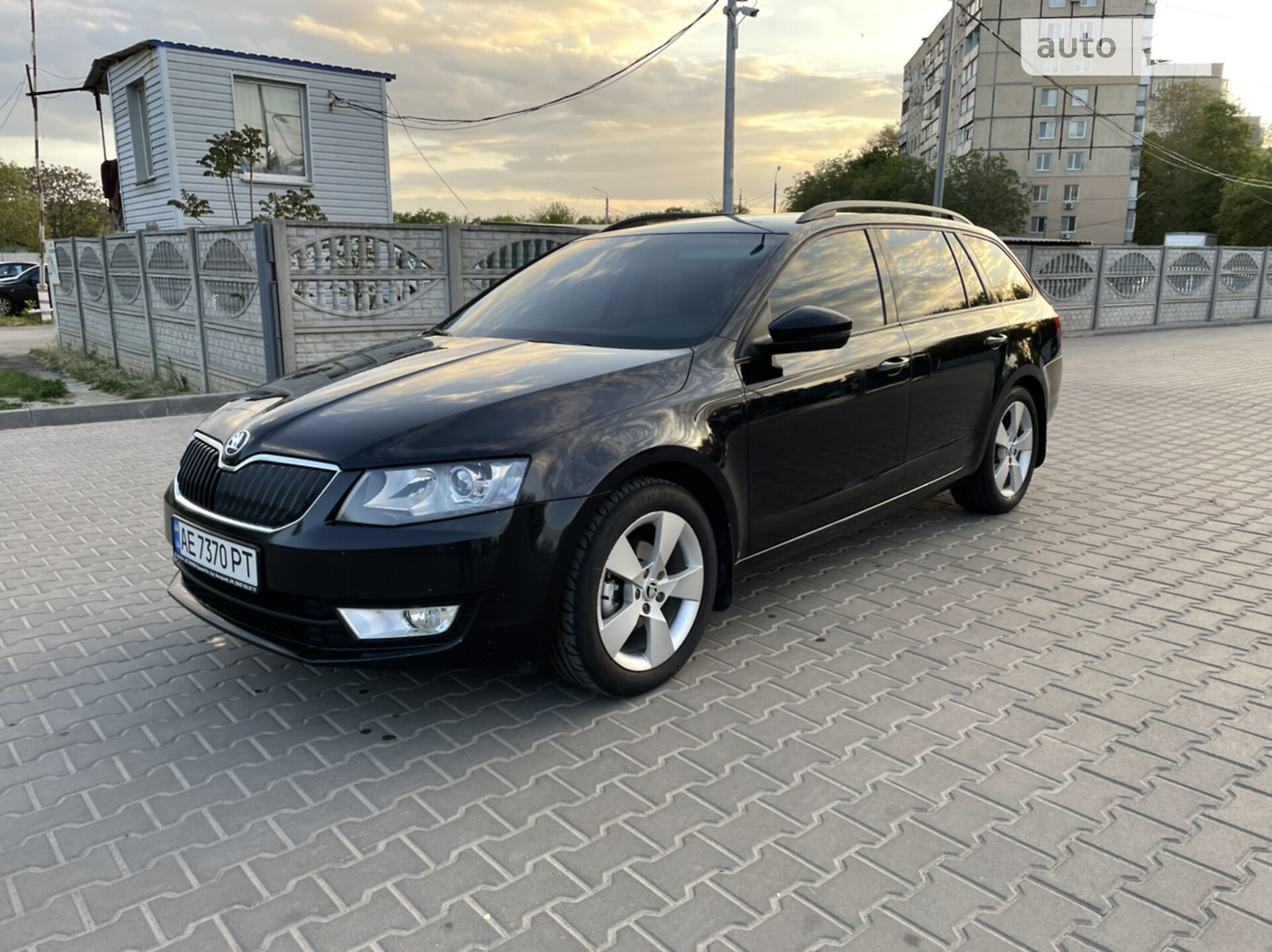 Головне фото звіту автомобіля SKODA OCTAVIA 2014