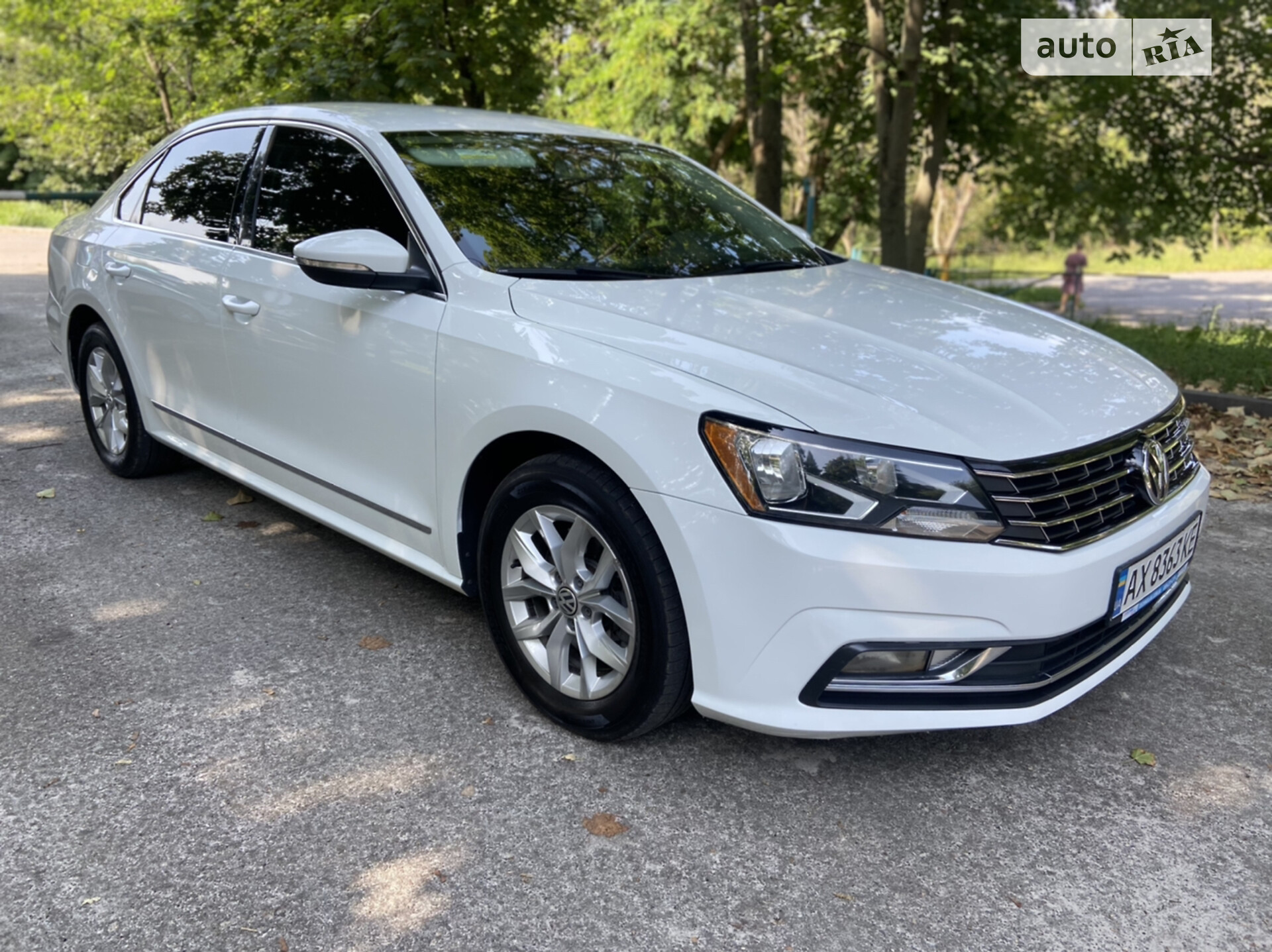 VOLKSWAGEN PASSAT 2015