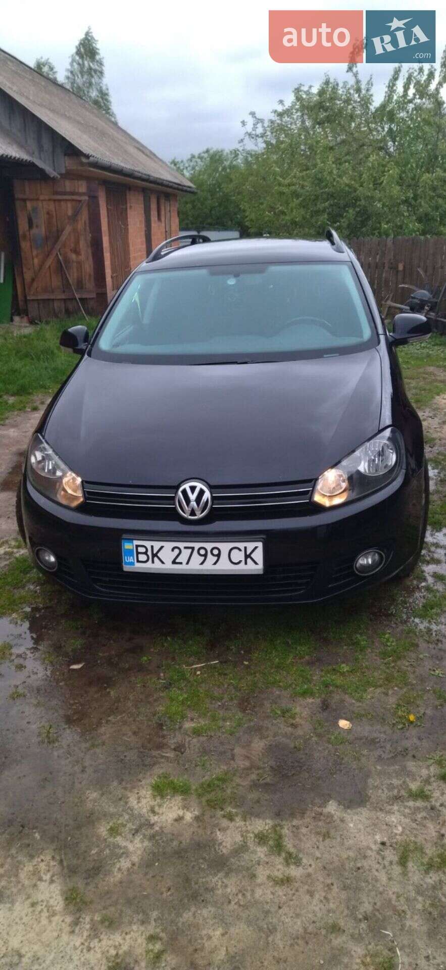 VOLKSWAGEN GOLF 2010