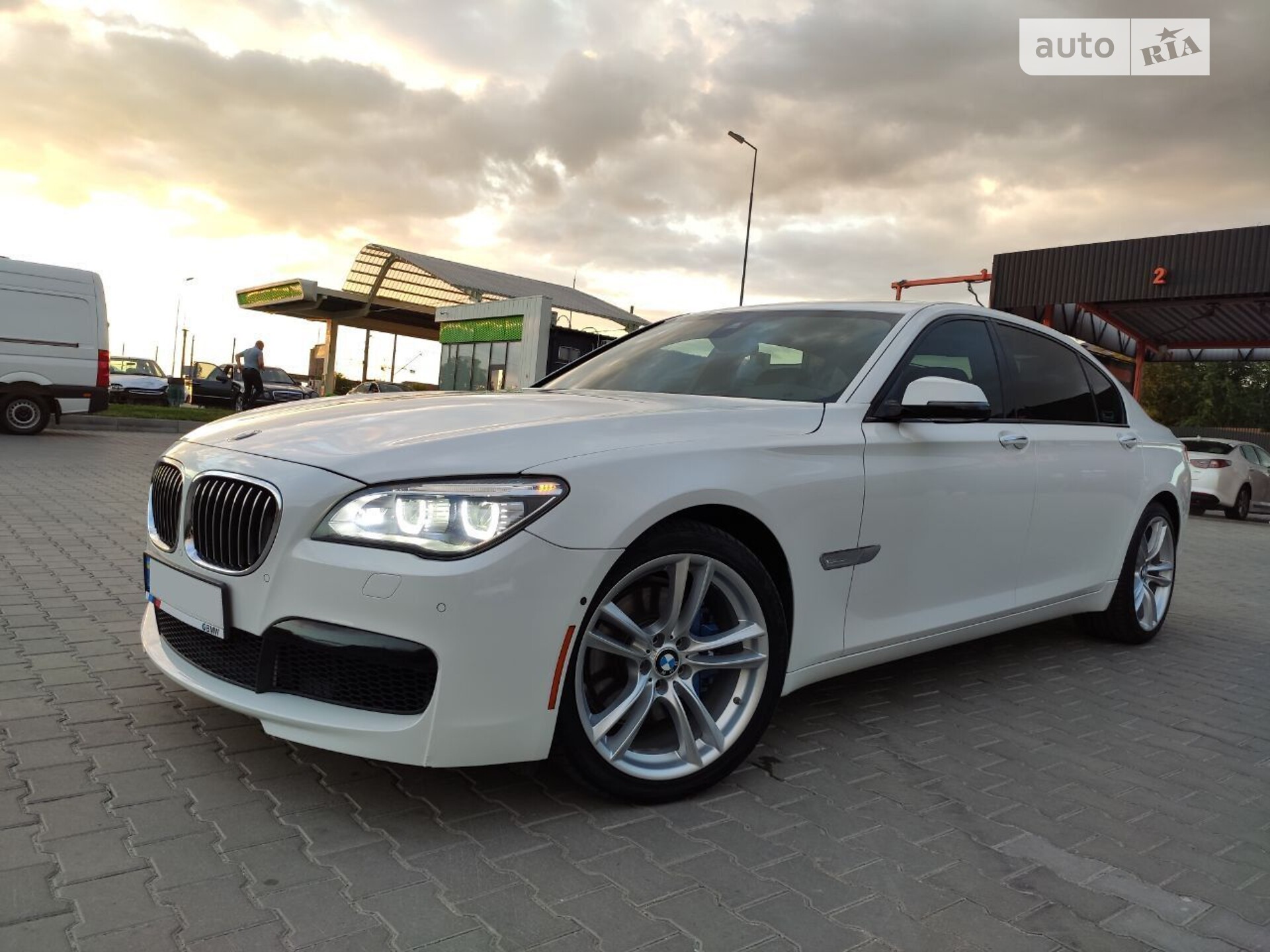 BMW 740 LI 2015