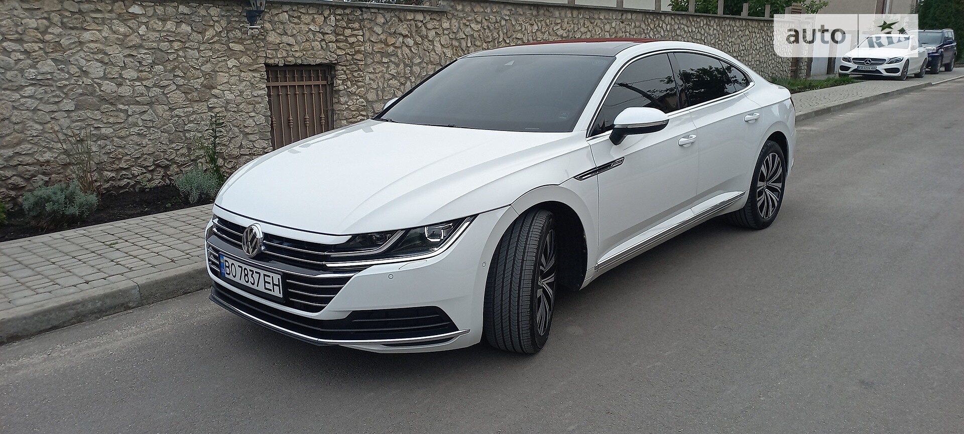 VOLKSWAGEN ARTEON 2019