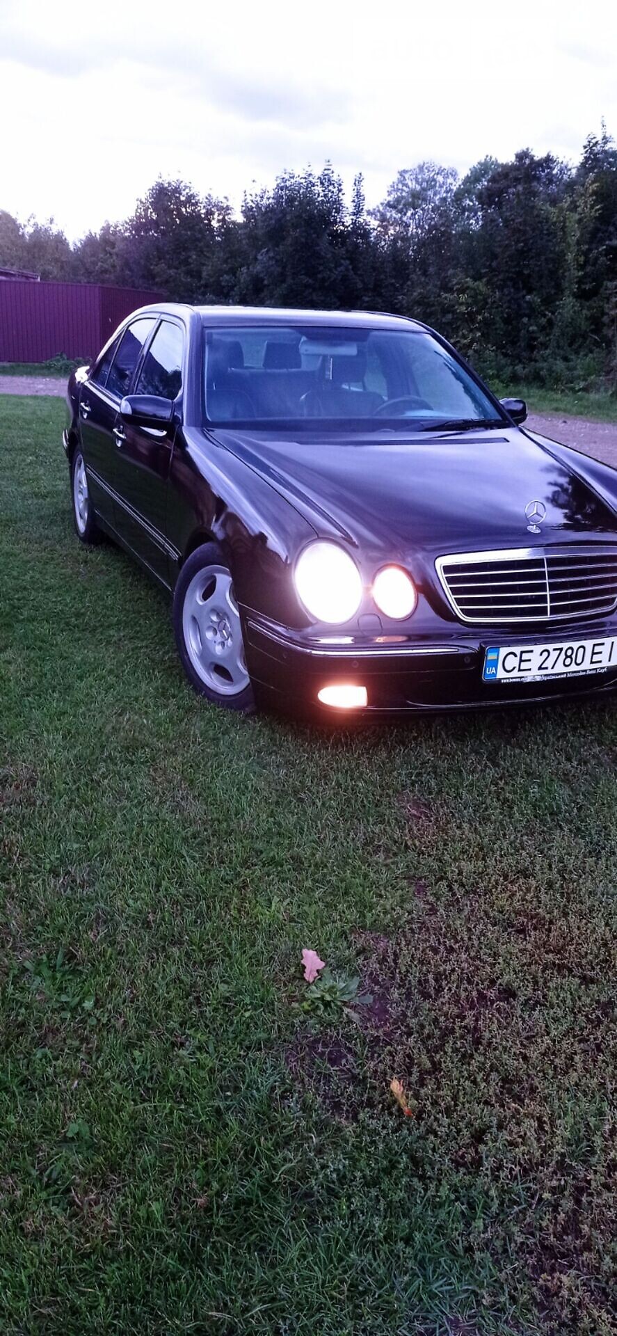 Mercedes-Benz E-Class 2000