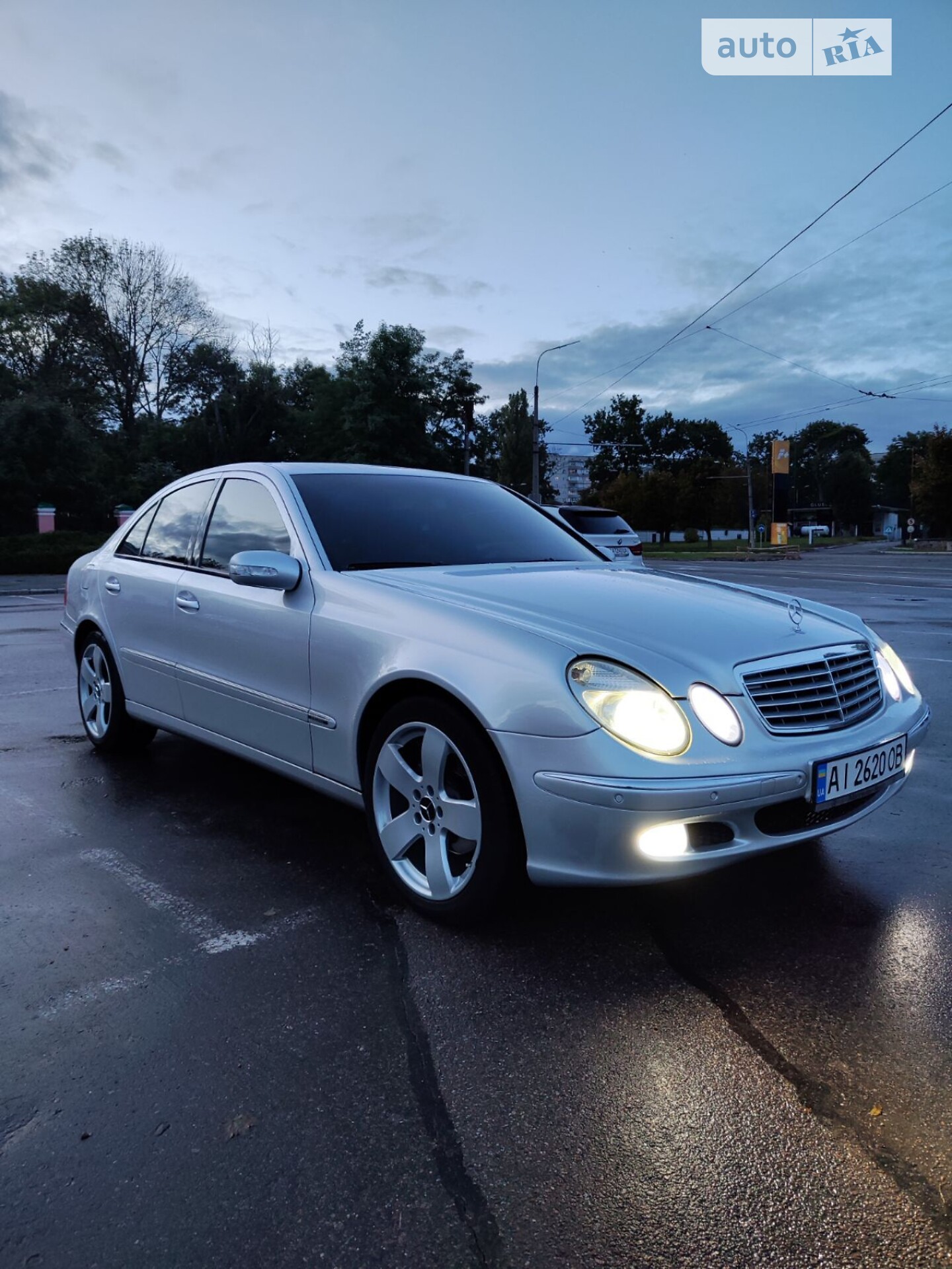 Mercedes-Benz E-Class 2003