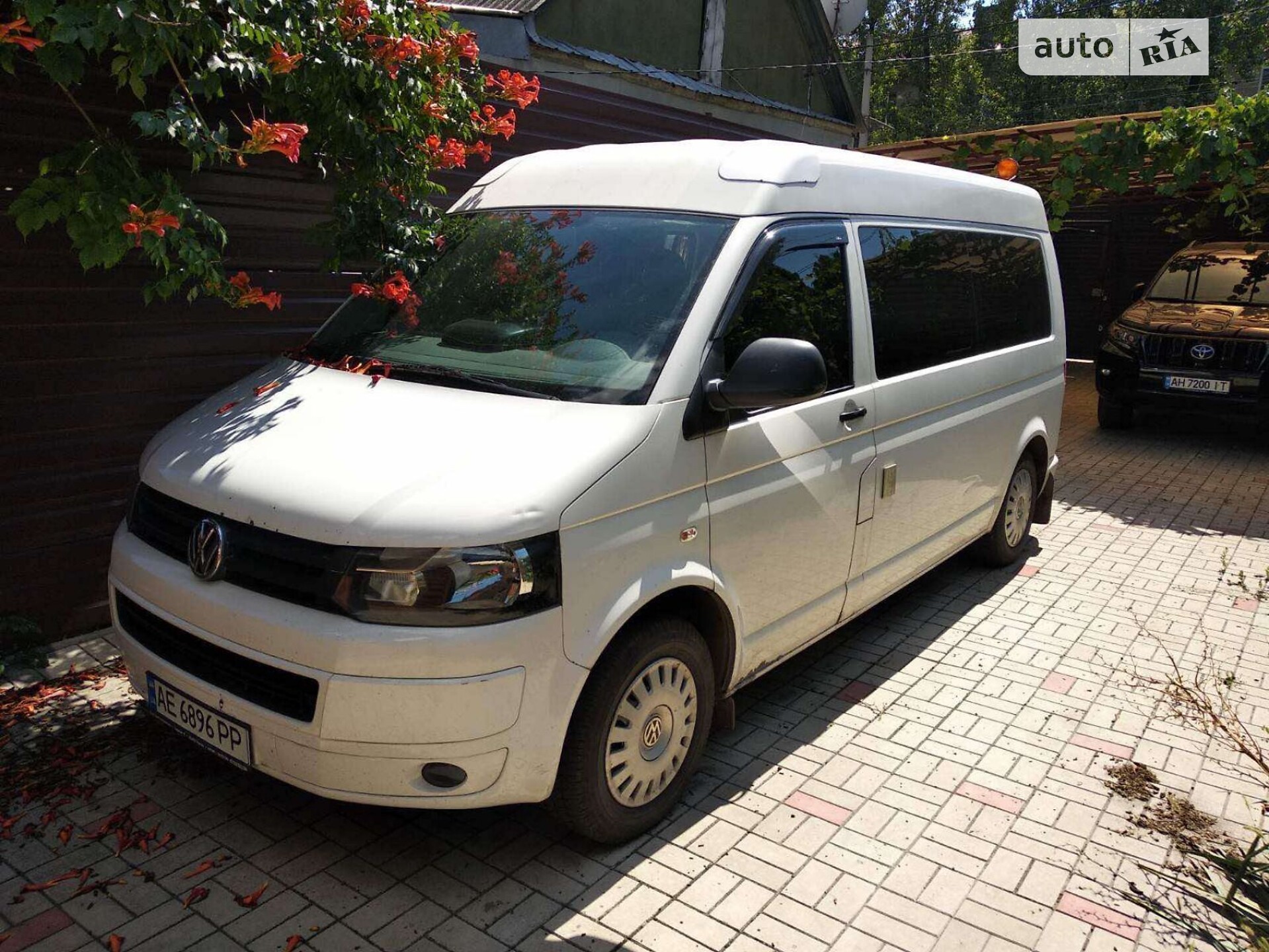 VOLKSWAGEN TRANSPORTER 2009