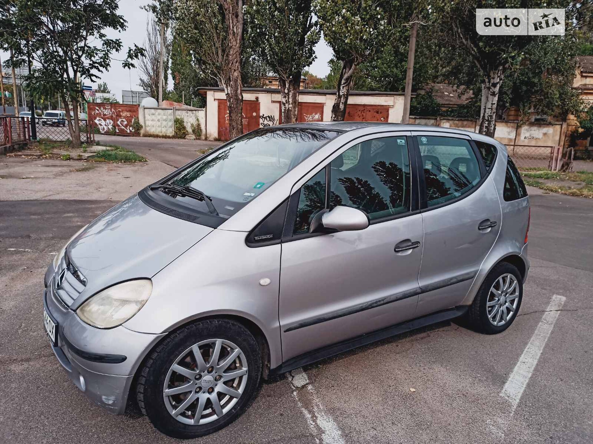 Головне фото звіту автомобіля MERCEDES-BENZ A 190 1999