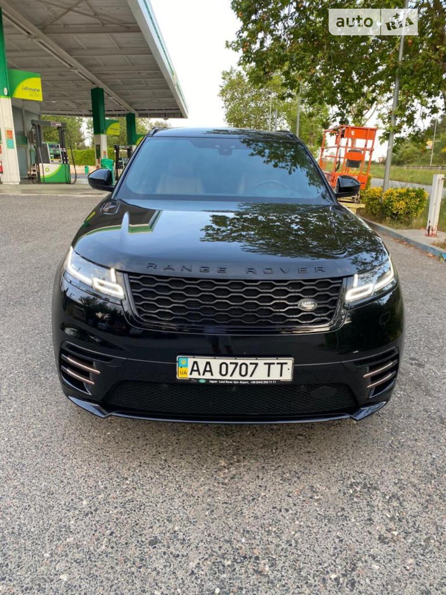 LAND ROVER RANGE ROVER VELAR