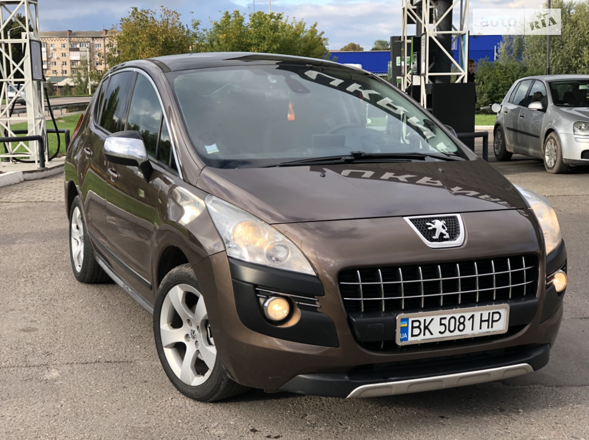 PEUGEOT 3008 2013