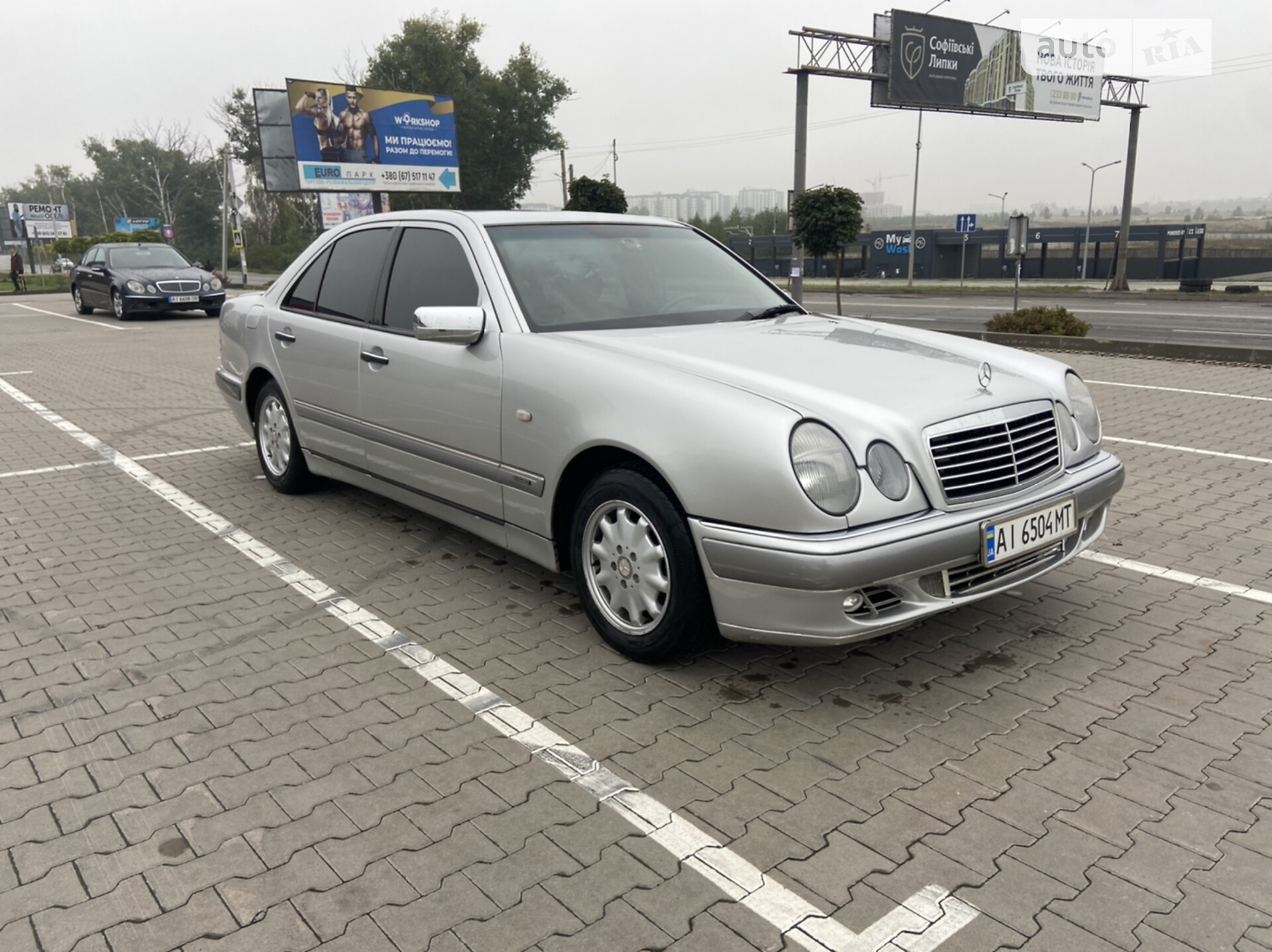 MERCEDES-BENZ E 200 1999