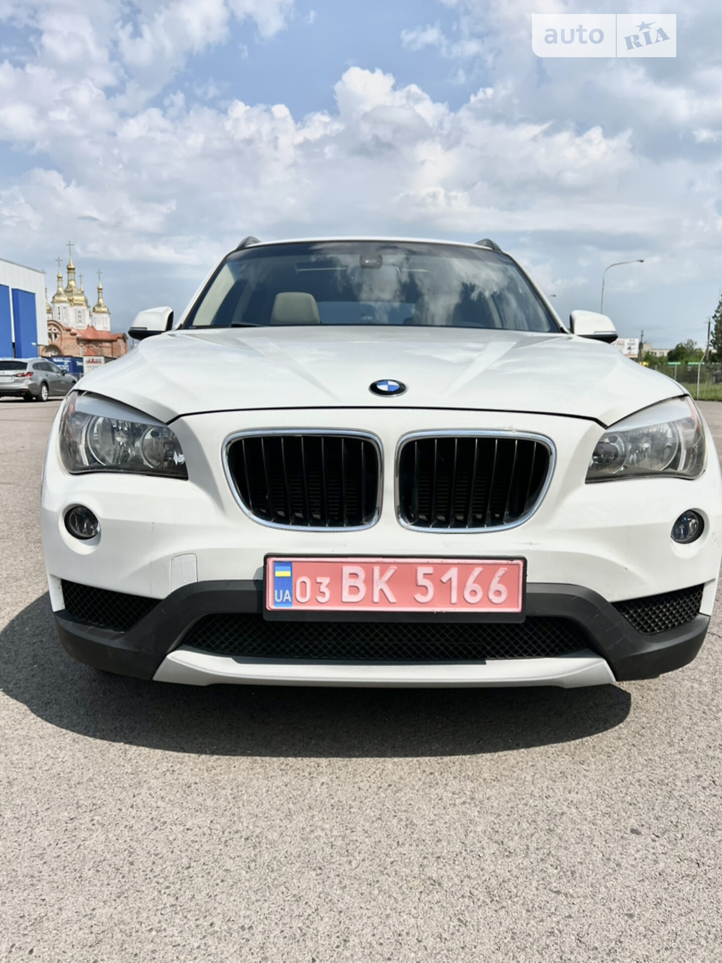 Головне фото звіту автомобіля BMW X1 2013