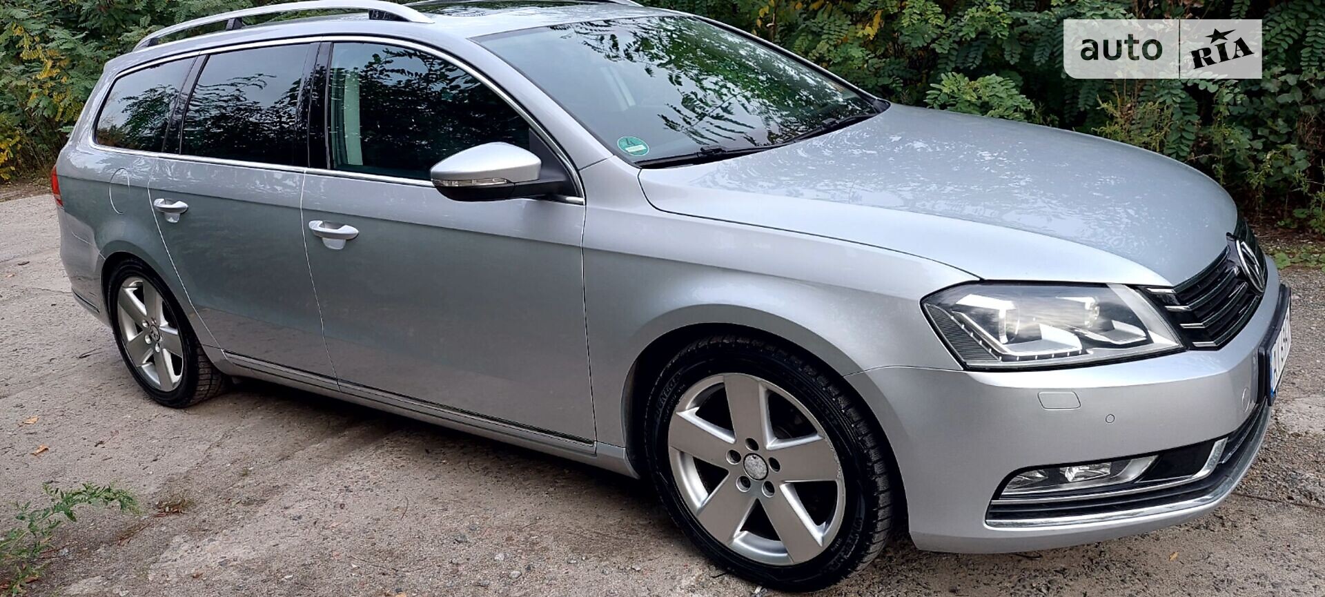 VOLKSWAGEN PASSAT 2012